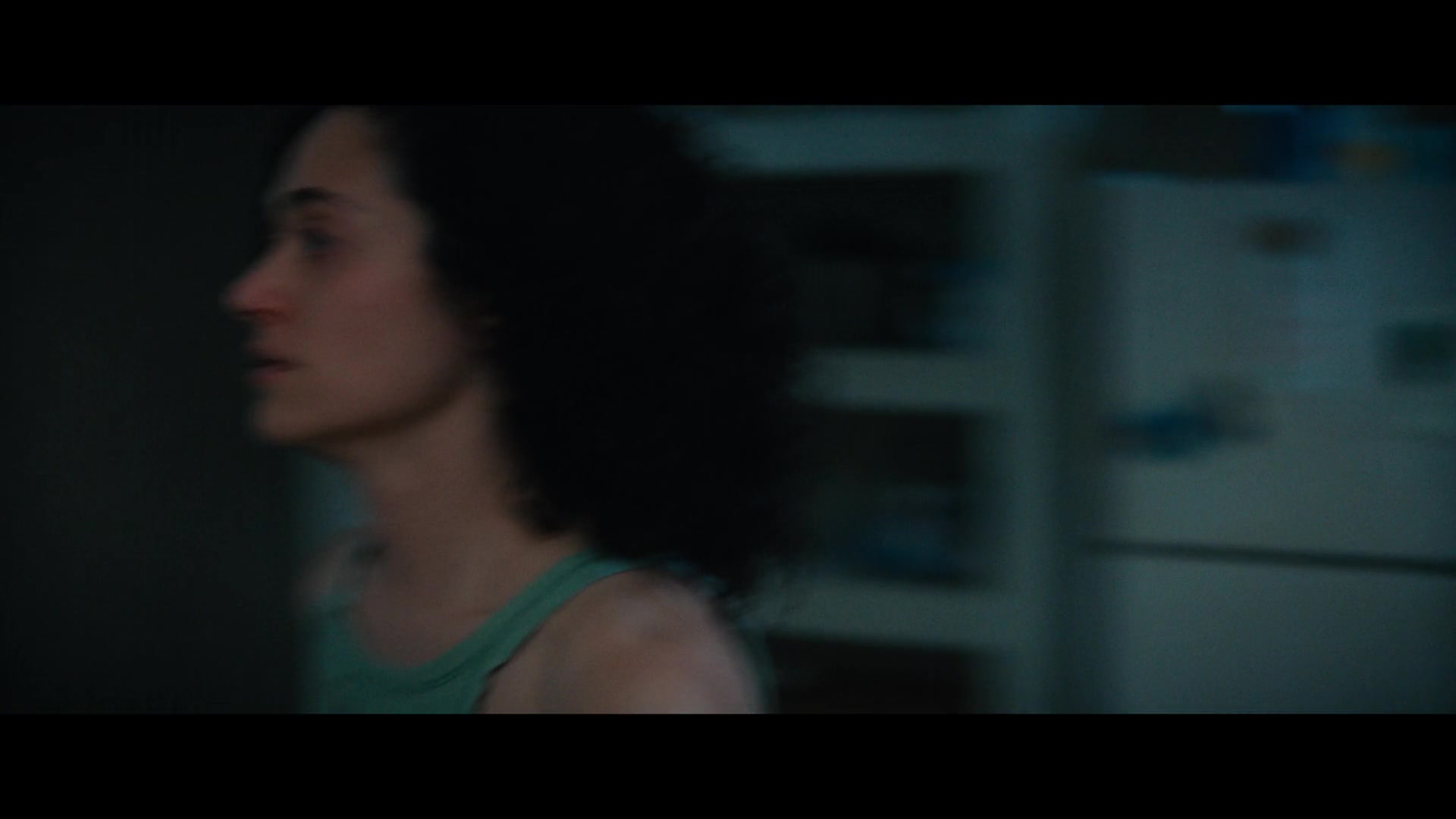 Furious_S01E02_My_Life_Had_Stood_A_Loaded_Gun_1080p_ERW_006242.jpg