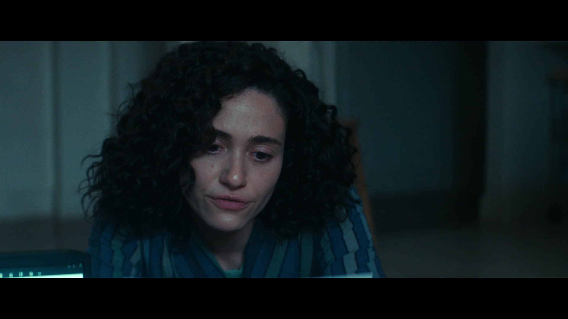 Furious_S01E02_My_Life_Had_Stood_A_Loaded_Gun_1080p_ERW_006436.jpg