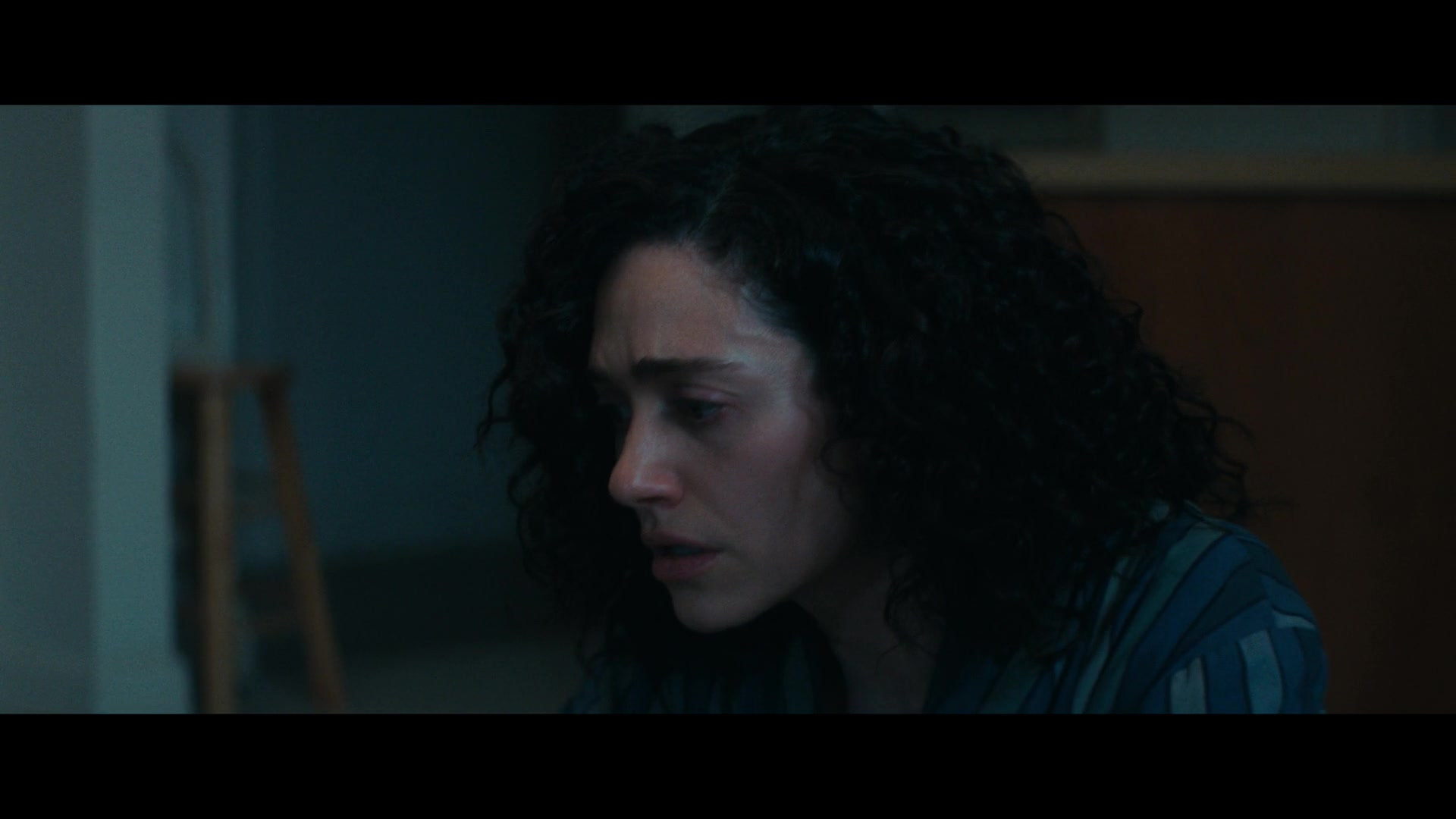 Furious_S01E02_My_Life_Had_Stood_A_Loaded_Gun_1080p_ERW_006470.jpg