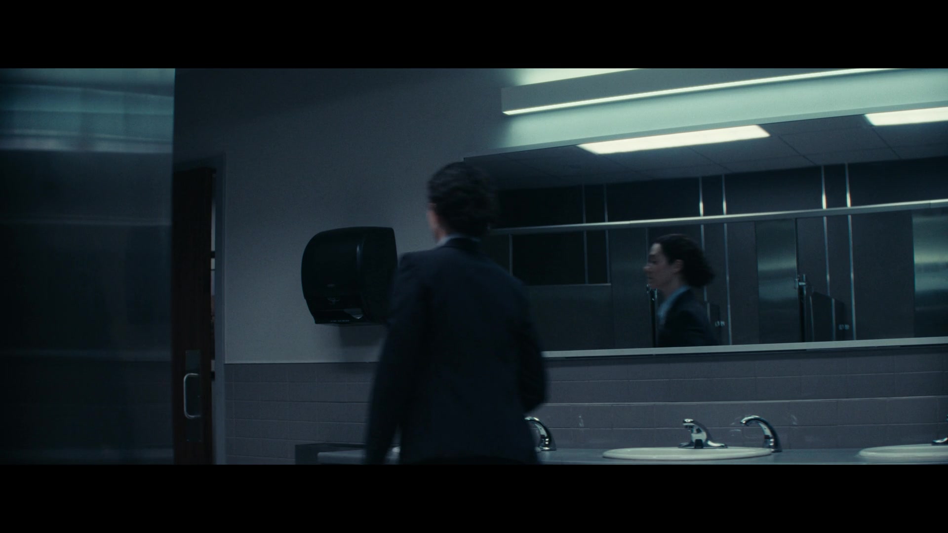 Furious_S01E03_Memory_Distortion_1080p_ERW_004751.jpg