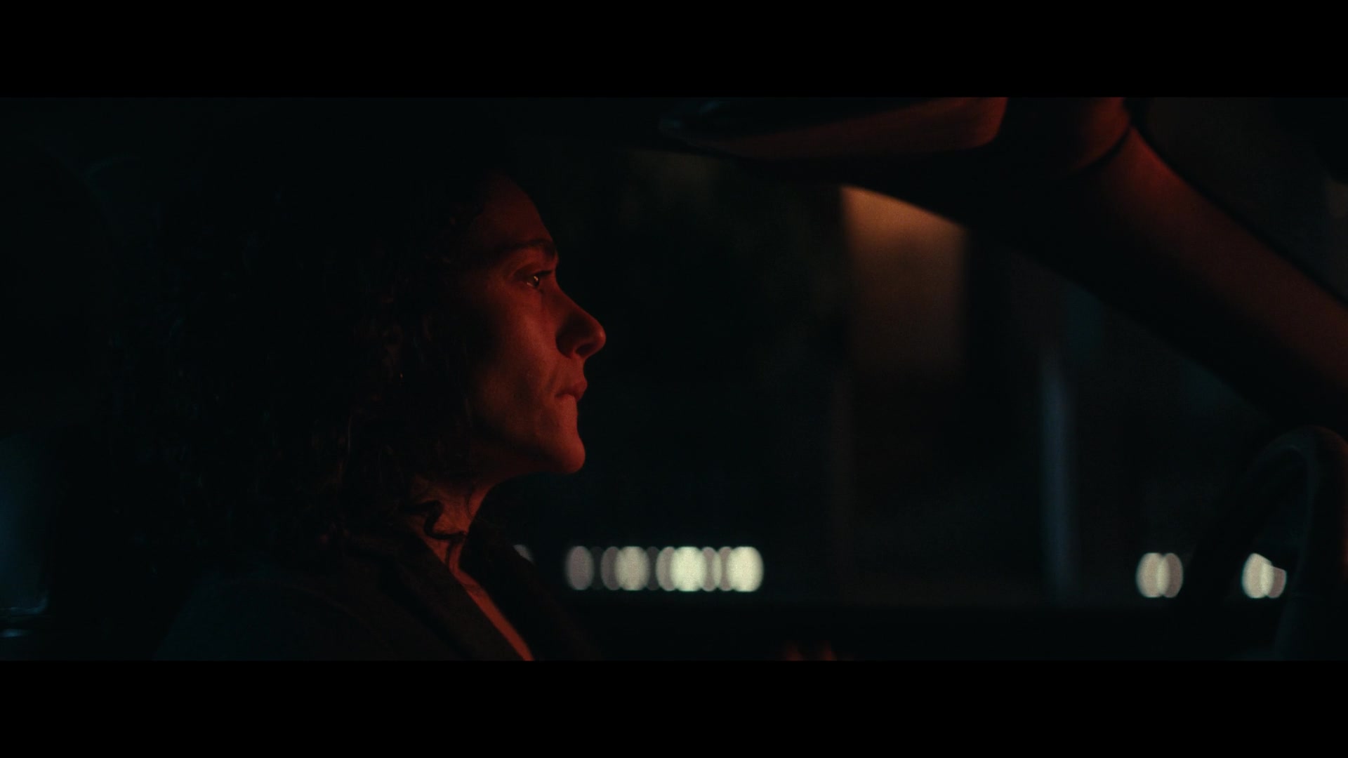 Furious_S01E04_Flash_Flood_1080p_ERW_000333.jpg