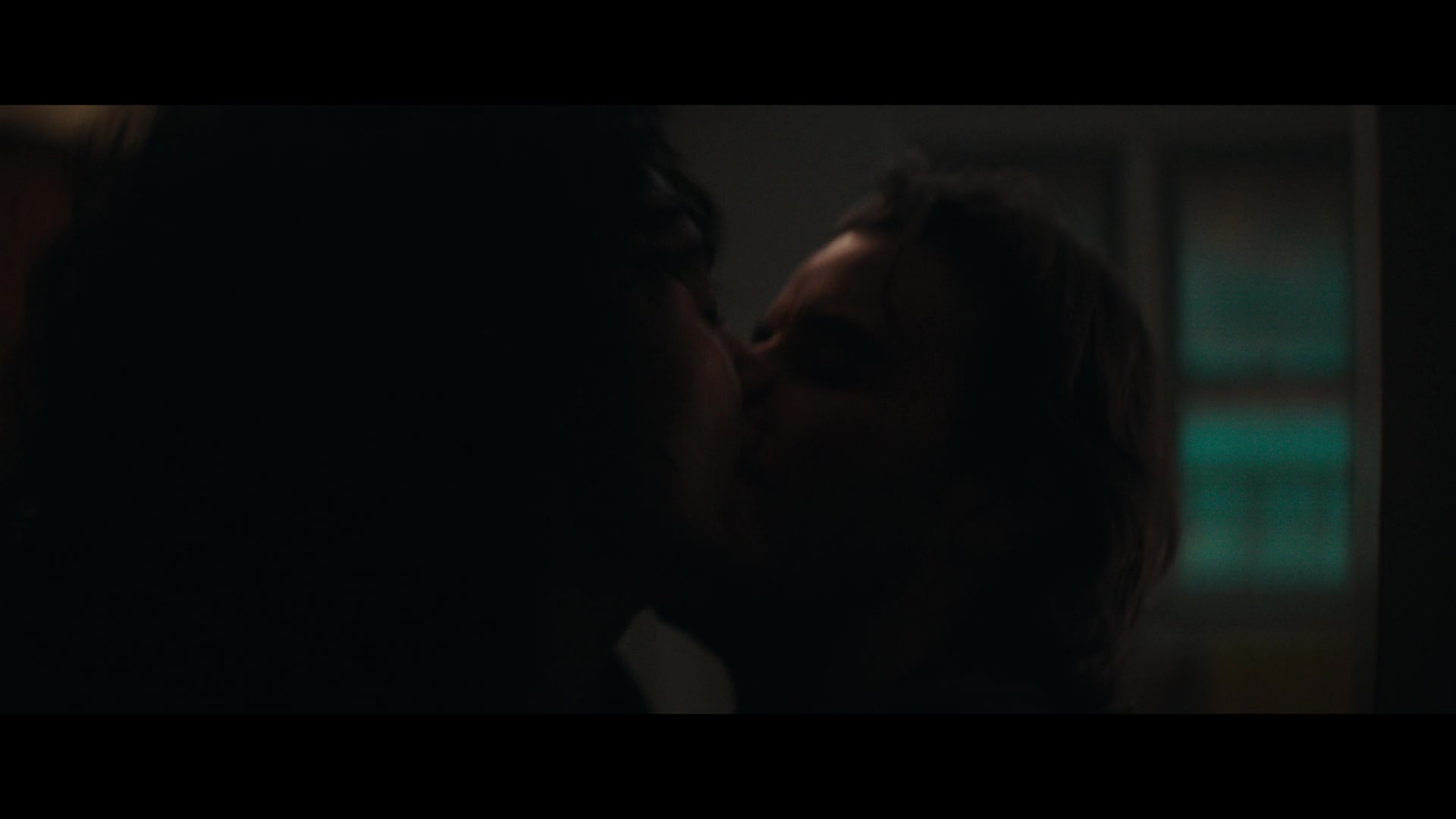 Furious_S01E04_Flash_Flood_1080p_ERW_000733.jpg