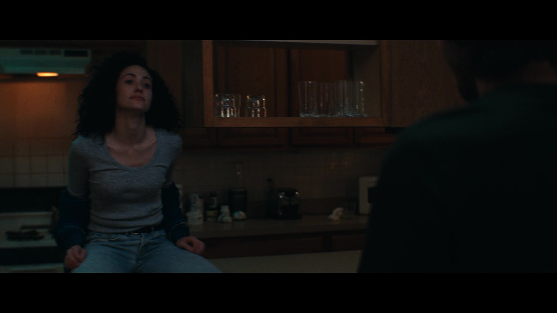 Furious_S01E04_Flash_Flood_1080p_ERW_000802.jpg