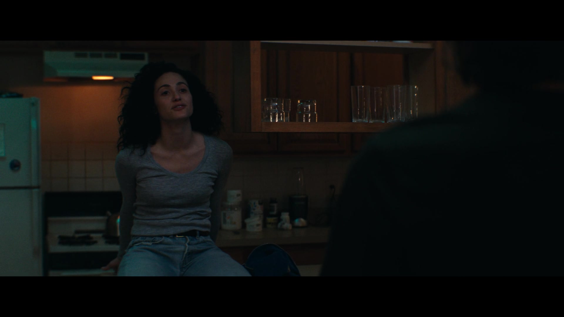 Furious_S01E04_Flash_Flood_1080p_ERW_000810.jpg