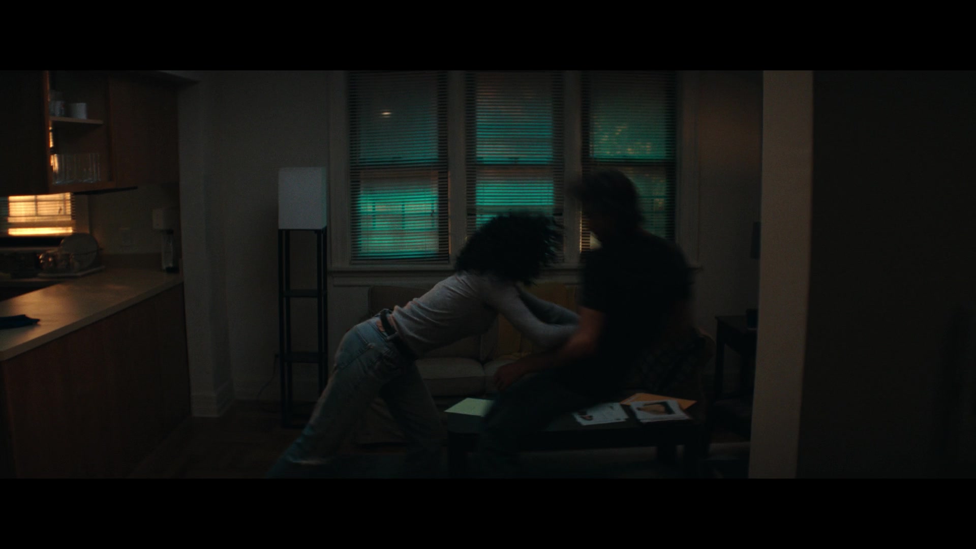 Furious_S01E04_Flash_Flood_1080p_ERW_000906.jpg