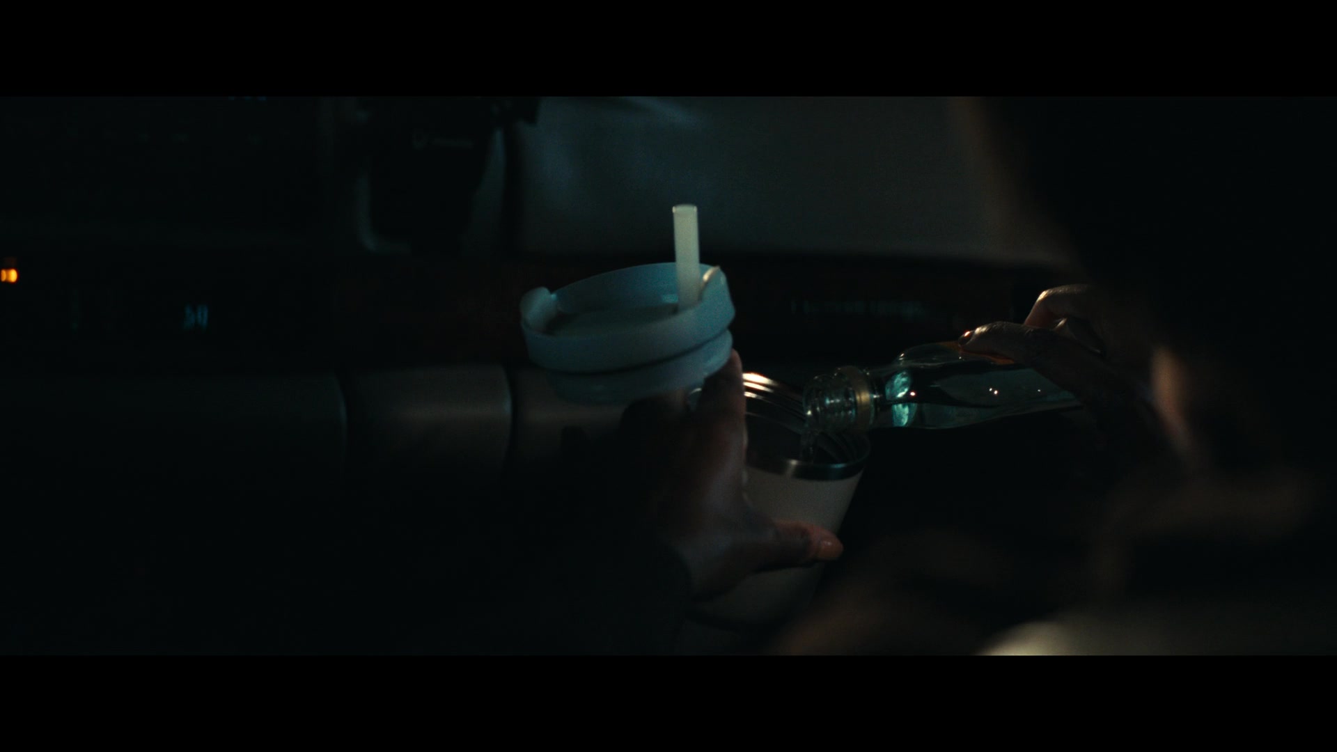 Furious_S01E04_Flash_Flood_1080p_ERW_001209.jpg