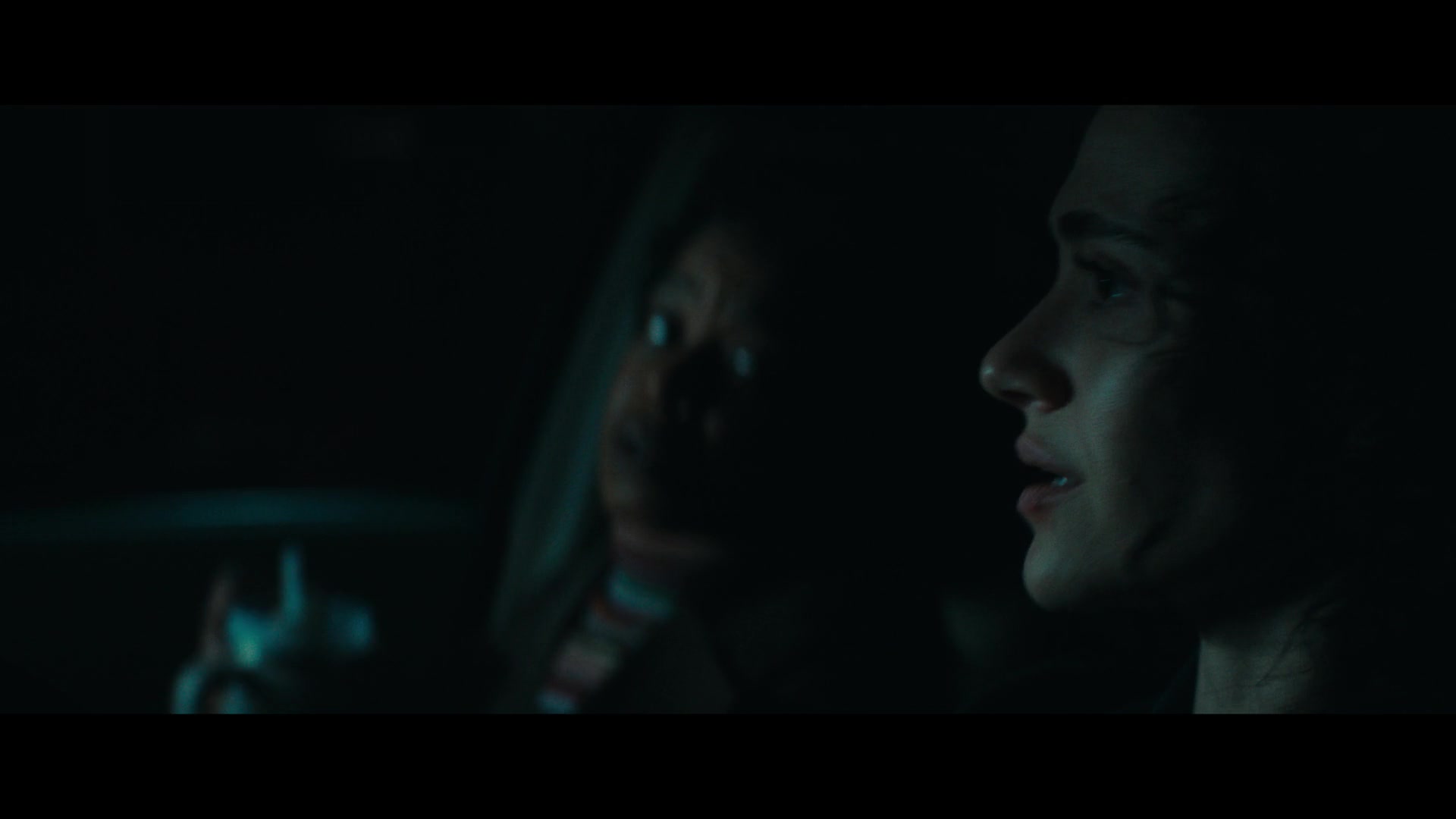 Furious_S01E04_Flash_Flood_1080p_ERW_001493.jpg