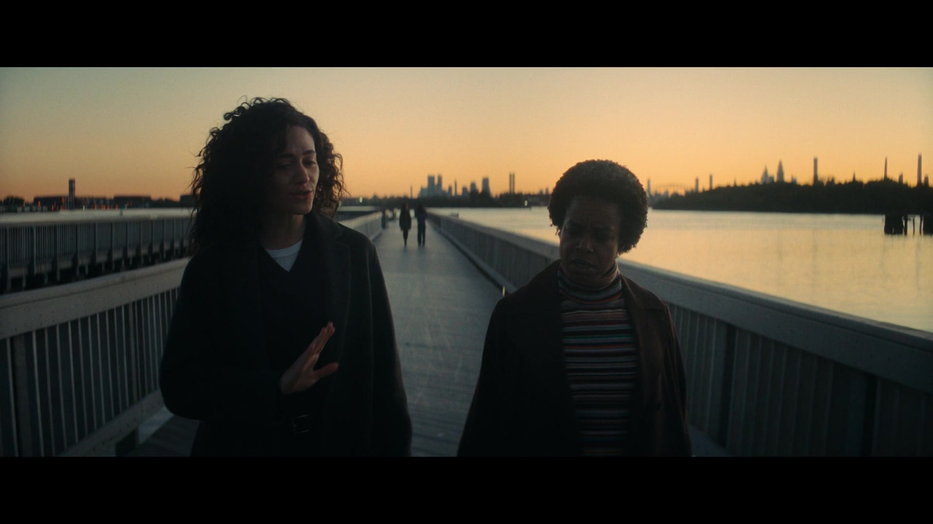 Furious_S01E04_Flash_Flood_1080p_ERW_001819.jpg