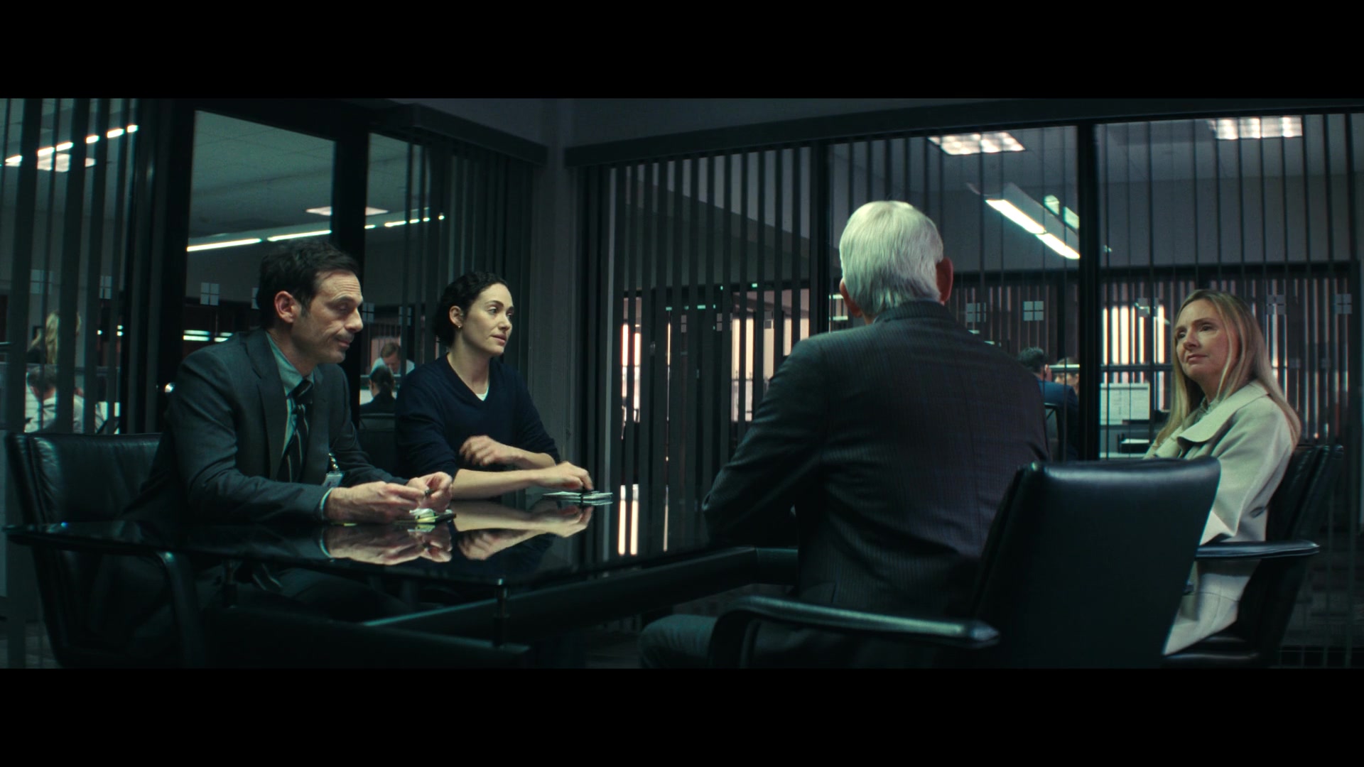 Furious_S01E04_Flash_Flood_1080p_ERW_003145.jpg