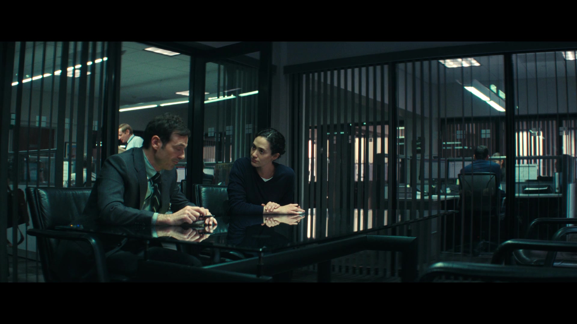 Furious_S01E04_Flash_Flood_1080p_ERW_003658.jpg