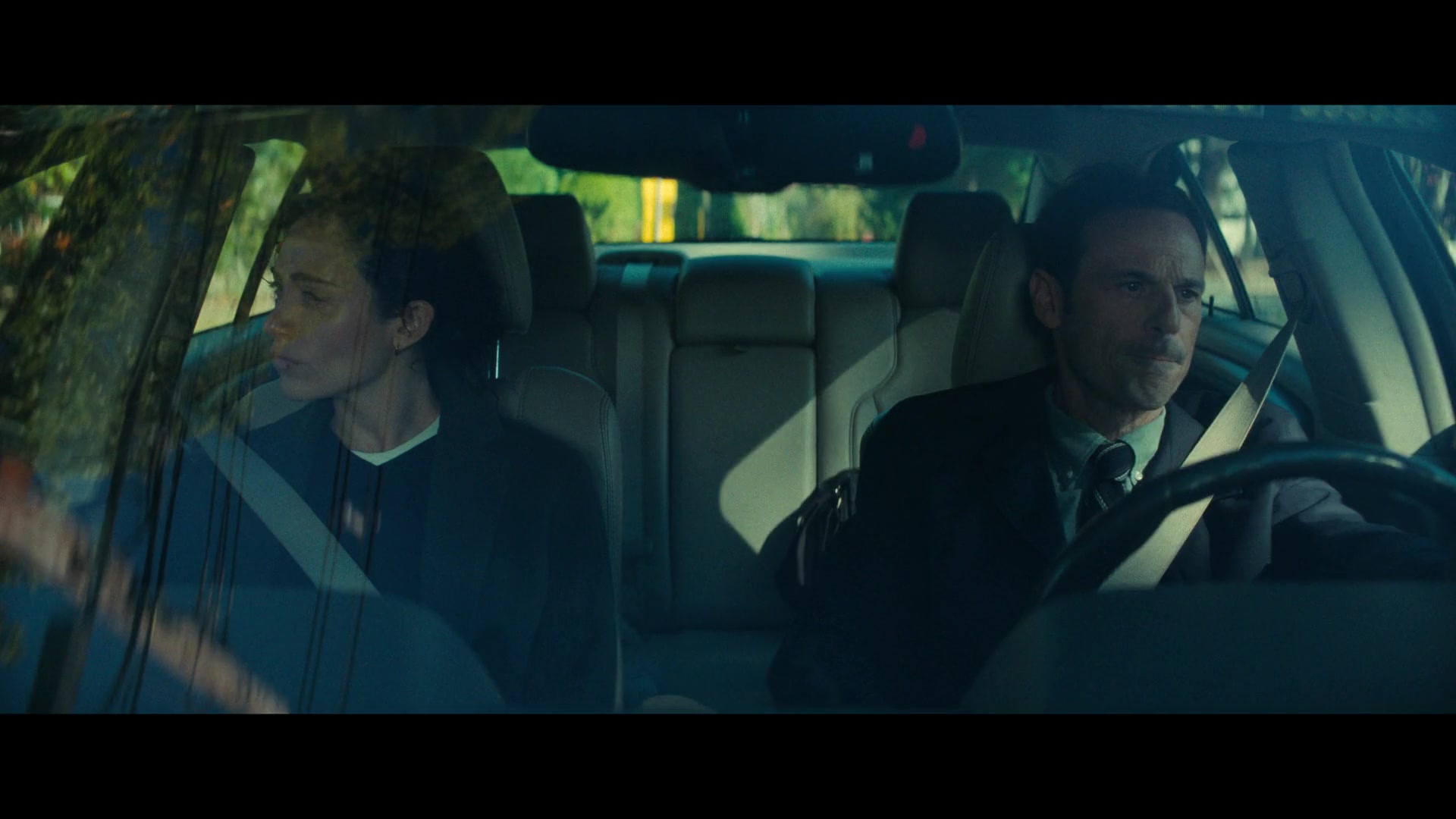 Furious_S01E04_Flash_Flood_1080p_ERW_004010.jpg