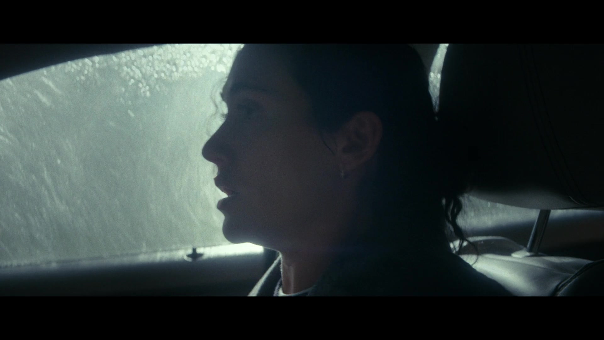 Furious_S01E04_Flash_Flood_1080p_ERW_005275.jpg