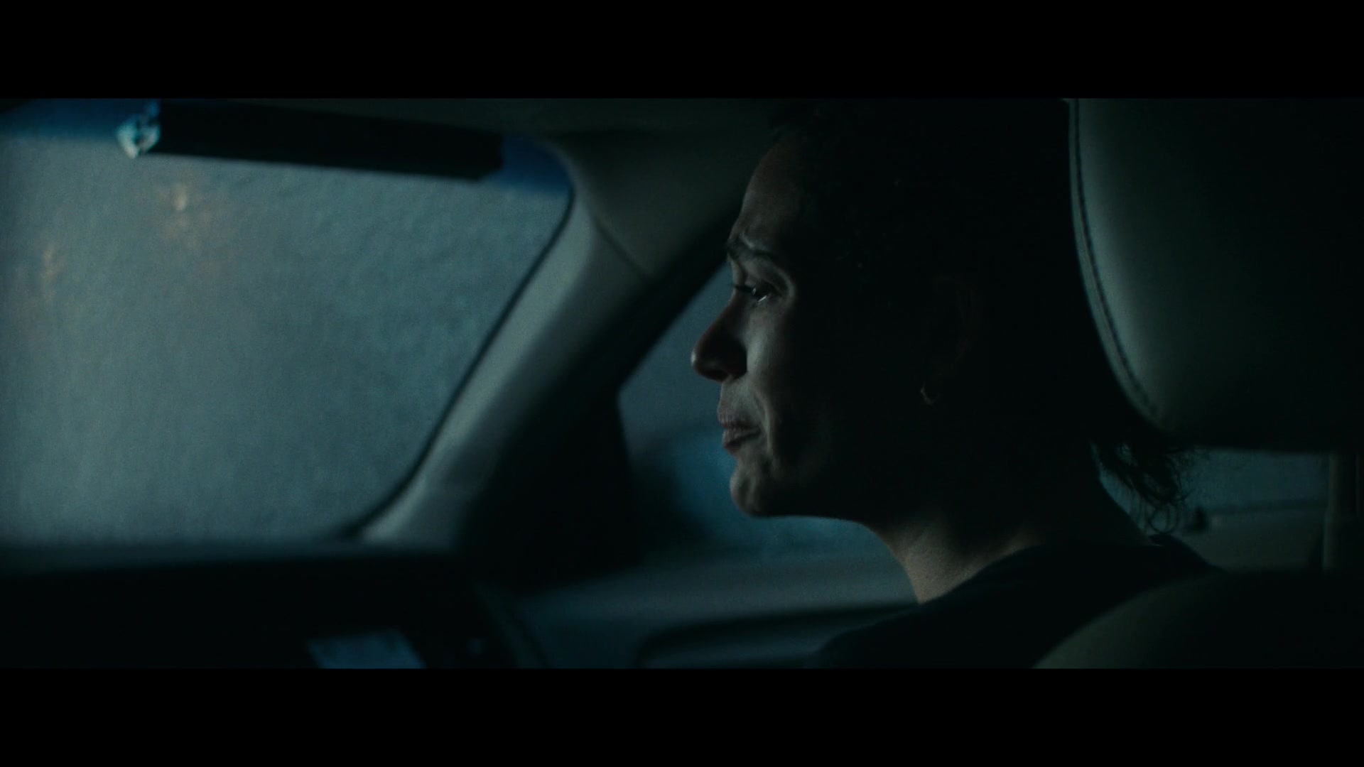 Furious_S01E04_Flash_Flood_1080p_ERW_005745.jpg