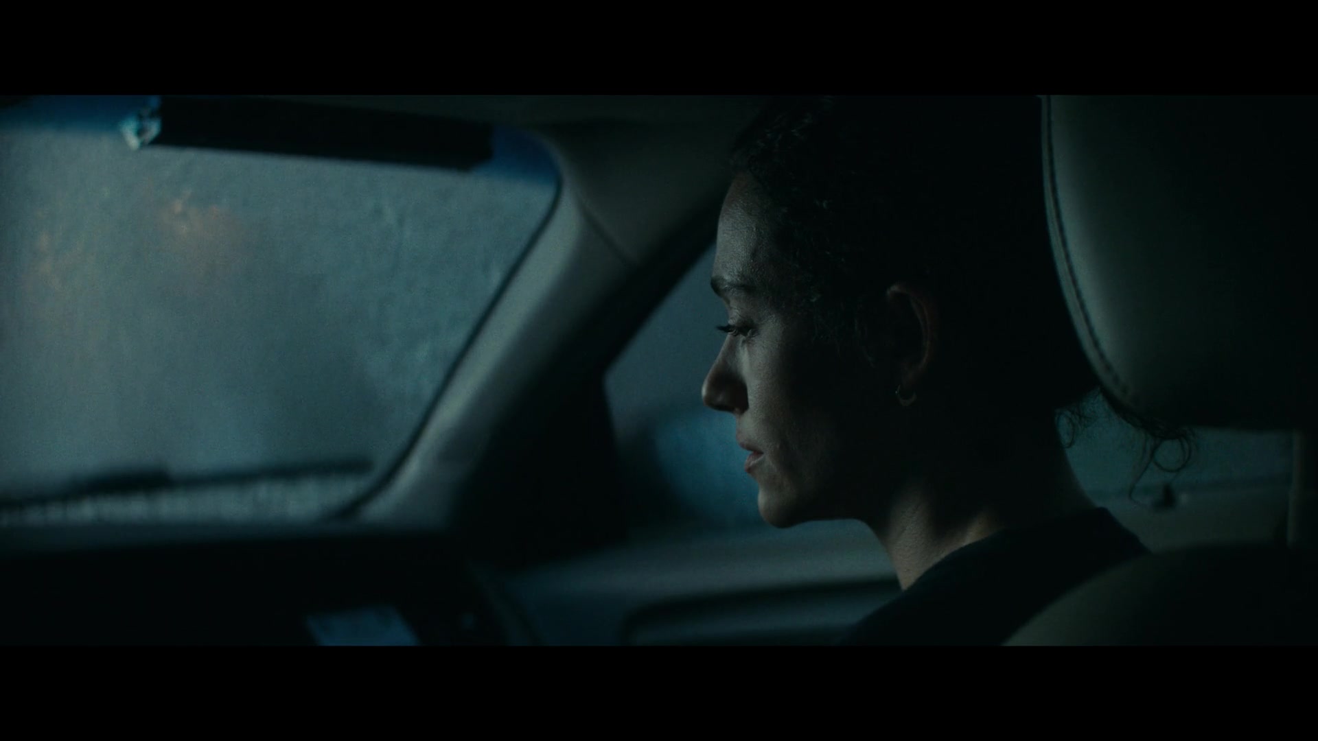 Furious_S01E04_Flash_Flood_1080p_ERW_005818.jpg