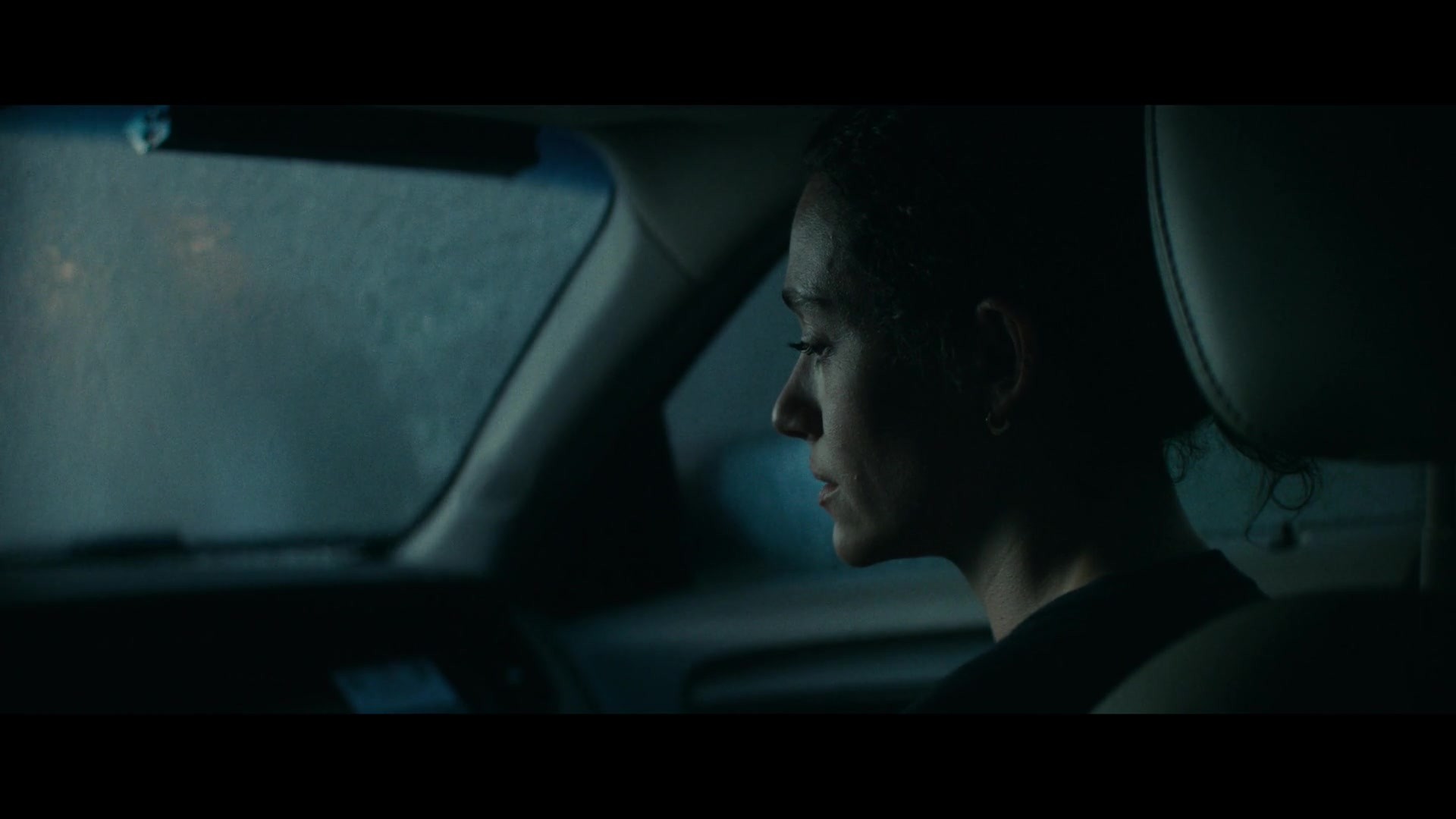 Furious_S01E04_Flash_Flood_1080p_ERW_005822.jpg
