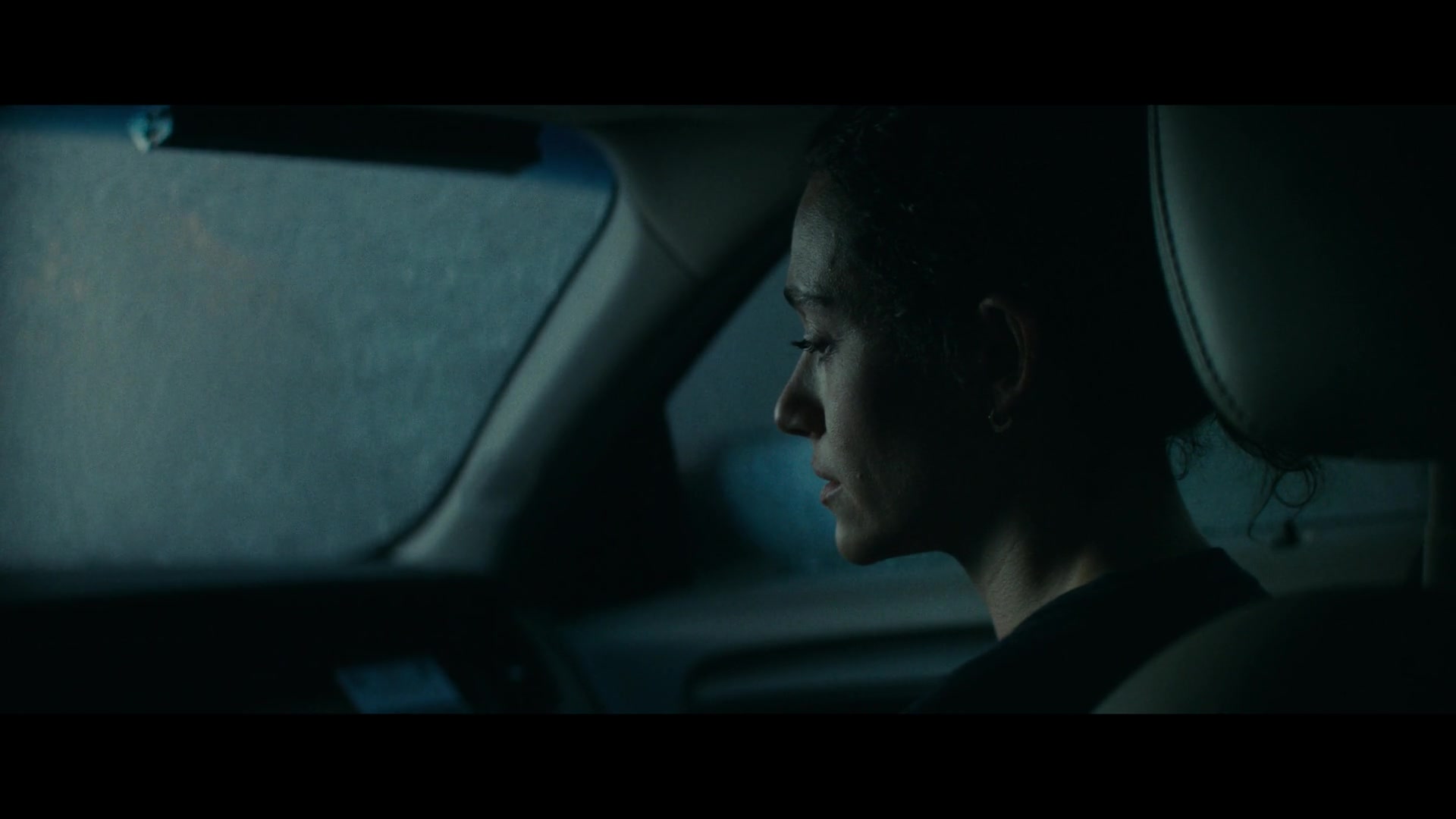 Furious_S01E04_Flash_Flood_1080p_ERW_005824.jpg