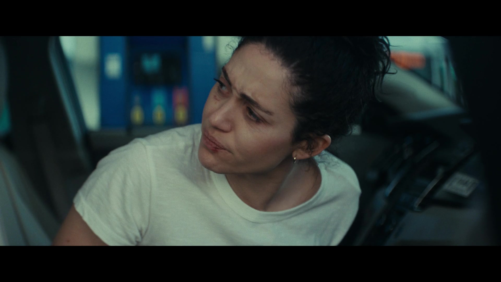 Furious_S01E04_Flash_Flood_1080p_ERW_006805.jpg