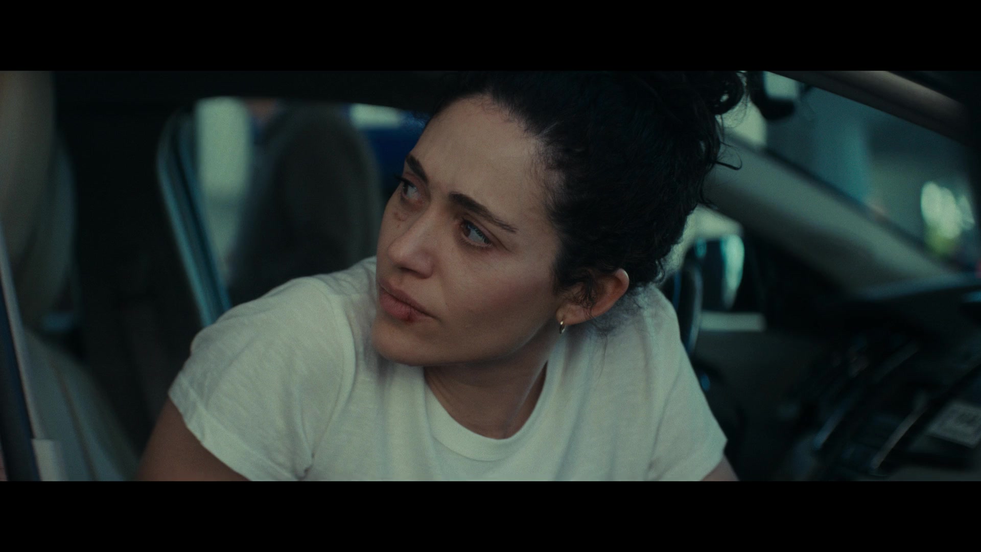 Furious_S01E04_Flash_Flood_1080p_ERW_006810.jpg