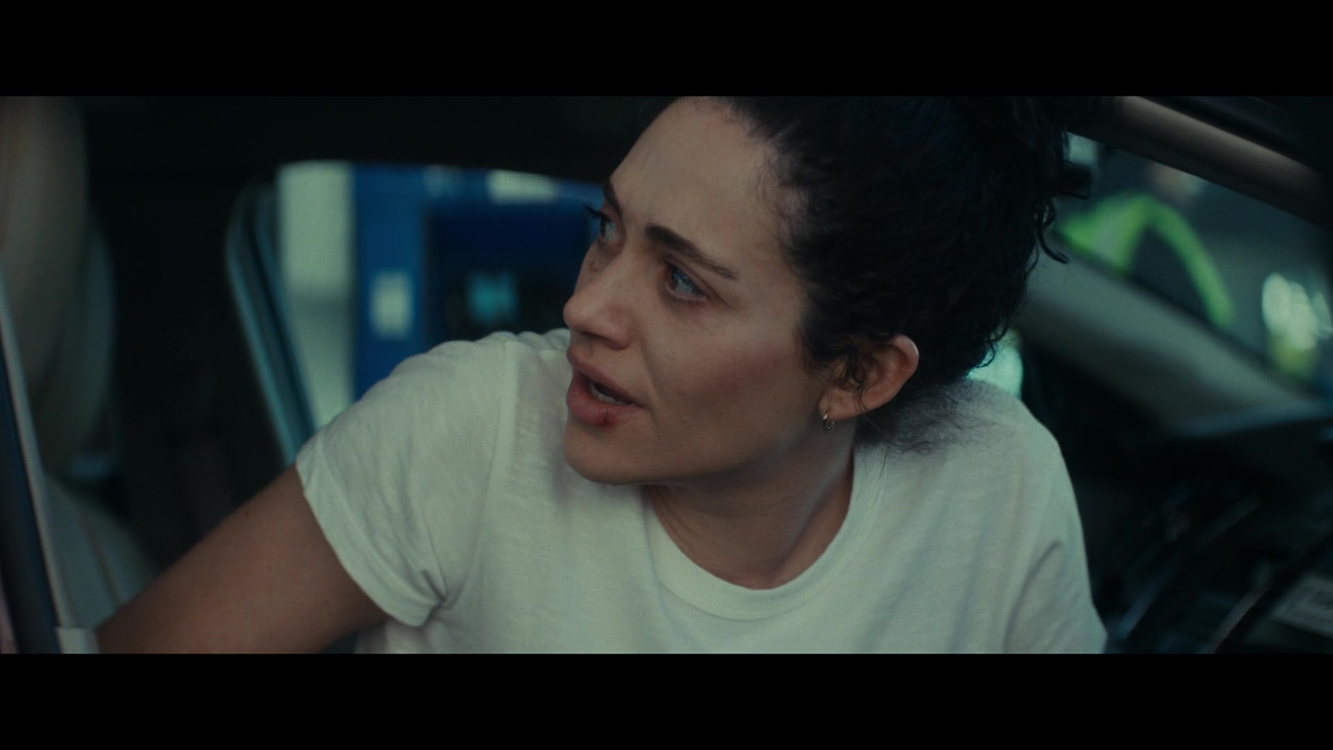 Furious_S01E04_Flash_Flood_1080p_ERW_006815.jpg