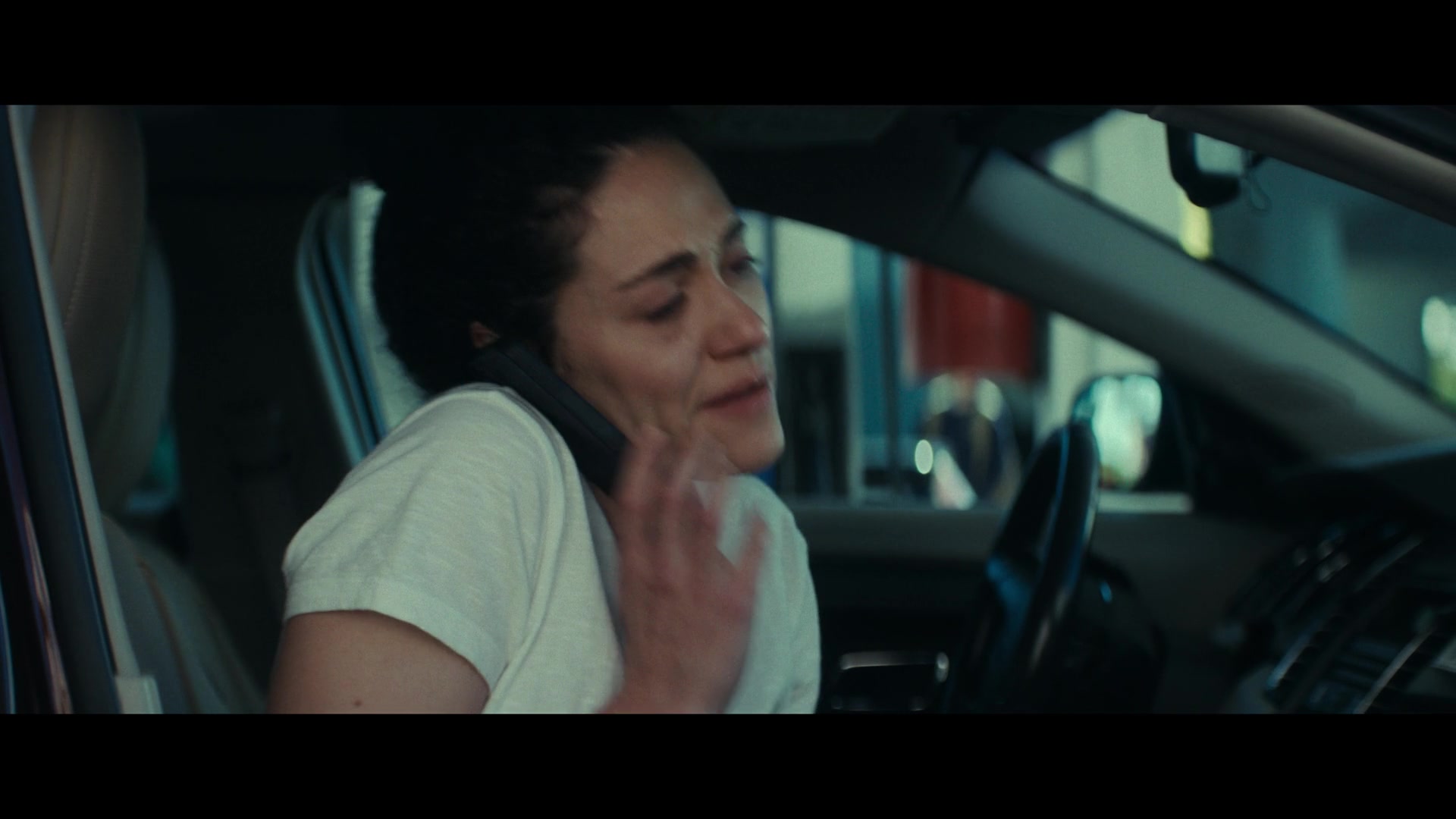 Furious_S01E04_Flash_Flood_1080p_ERW_006847.jpg