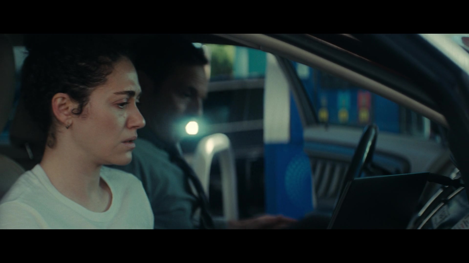 Furious_S01E04_Flash_Flood_1080p_ERW_007196.jpg