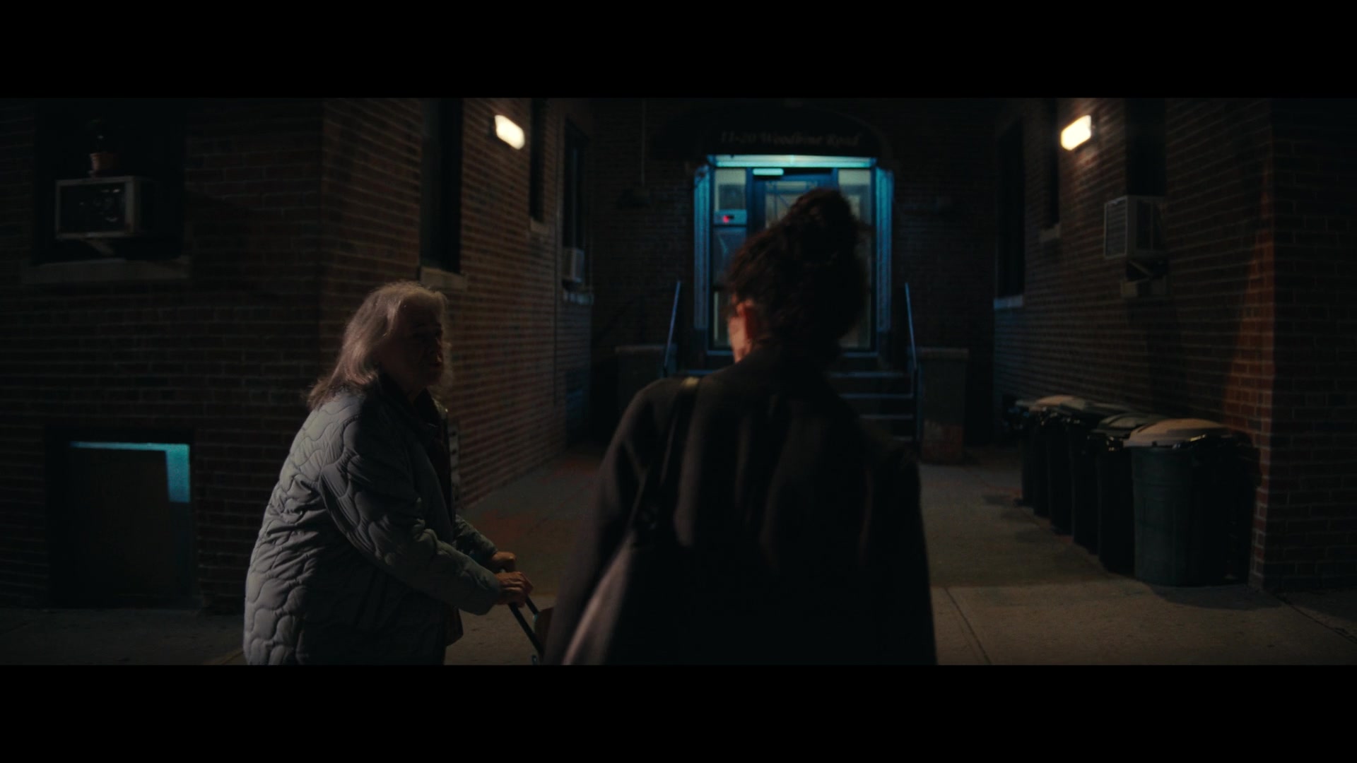 Furious_S01E05_Pick_a_Sticker_1080p_ERW_000886.jpg