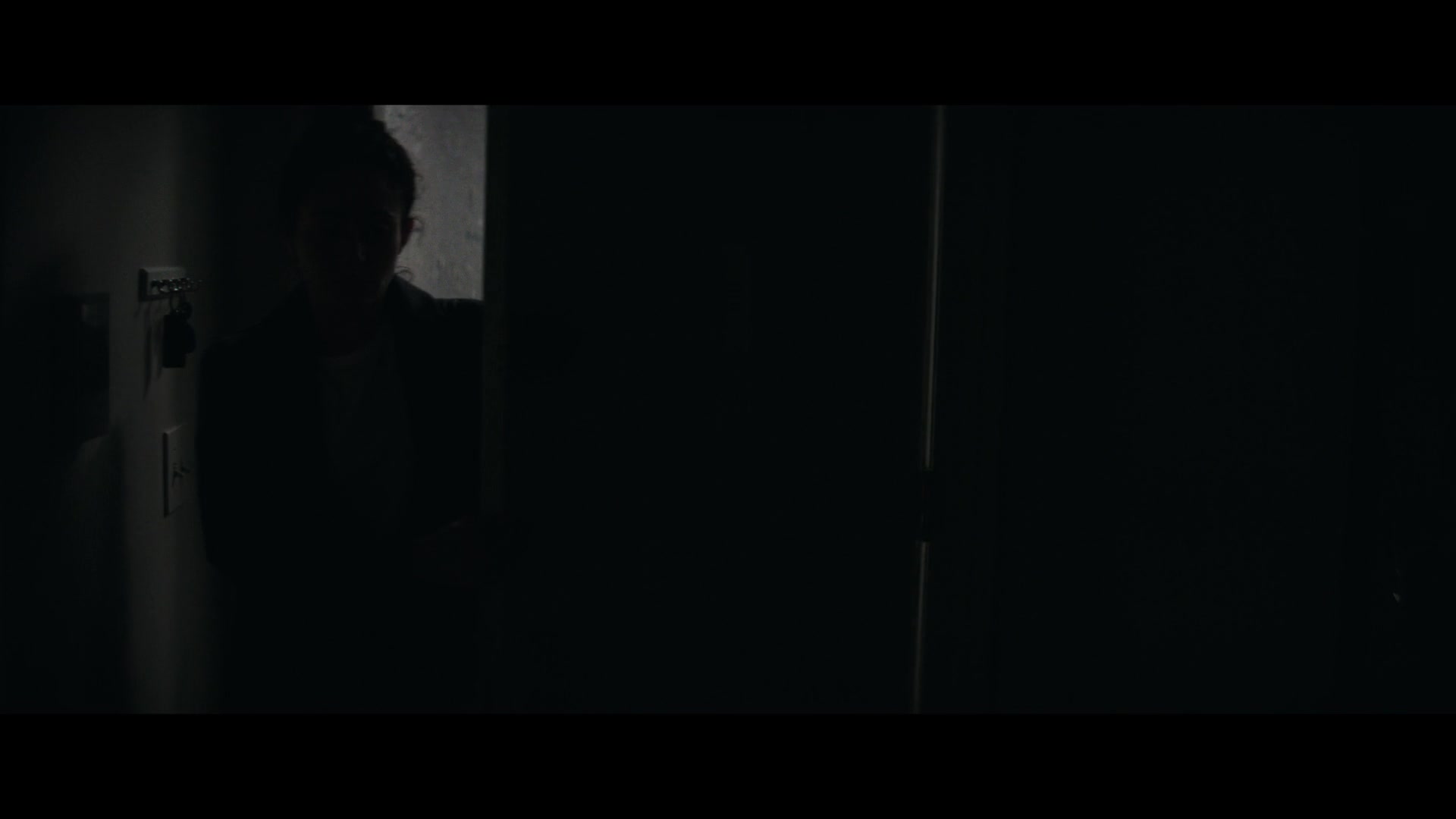 Furious_S01E05_Pick_a_Sticker_1080p_ERW_000926.jpg