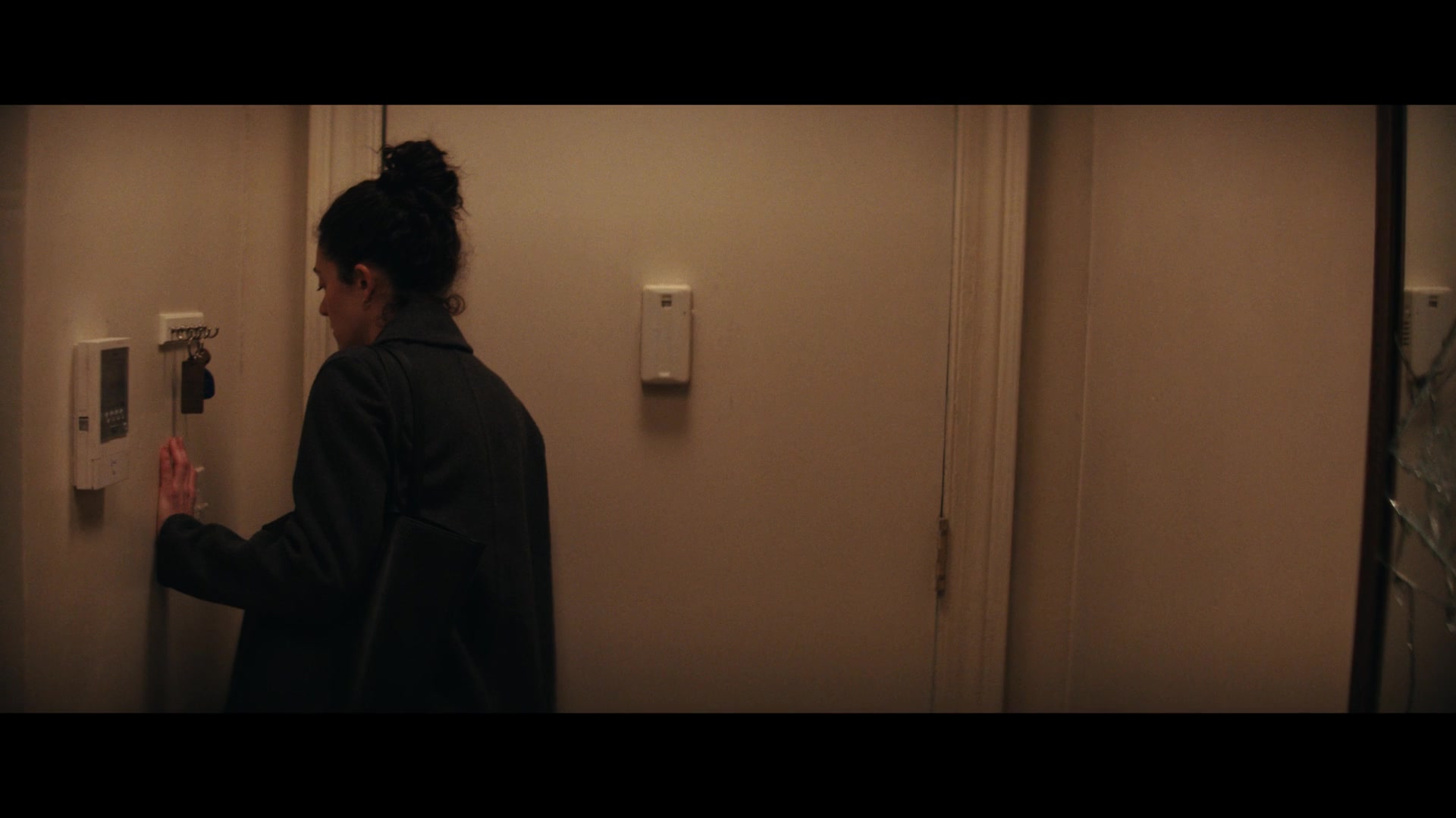 Furious_S01E05_Pick_a_Sticker_1080p_ERW_000933.jpg