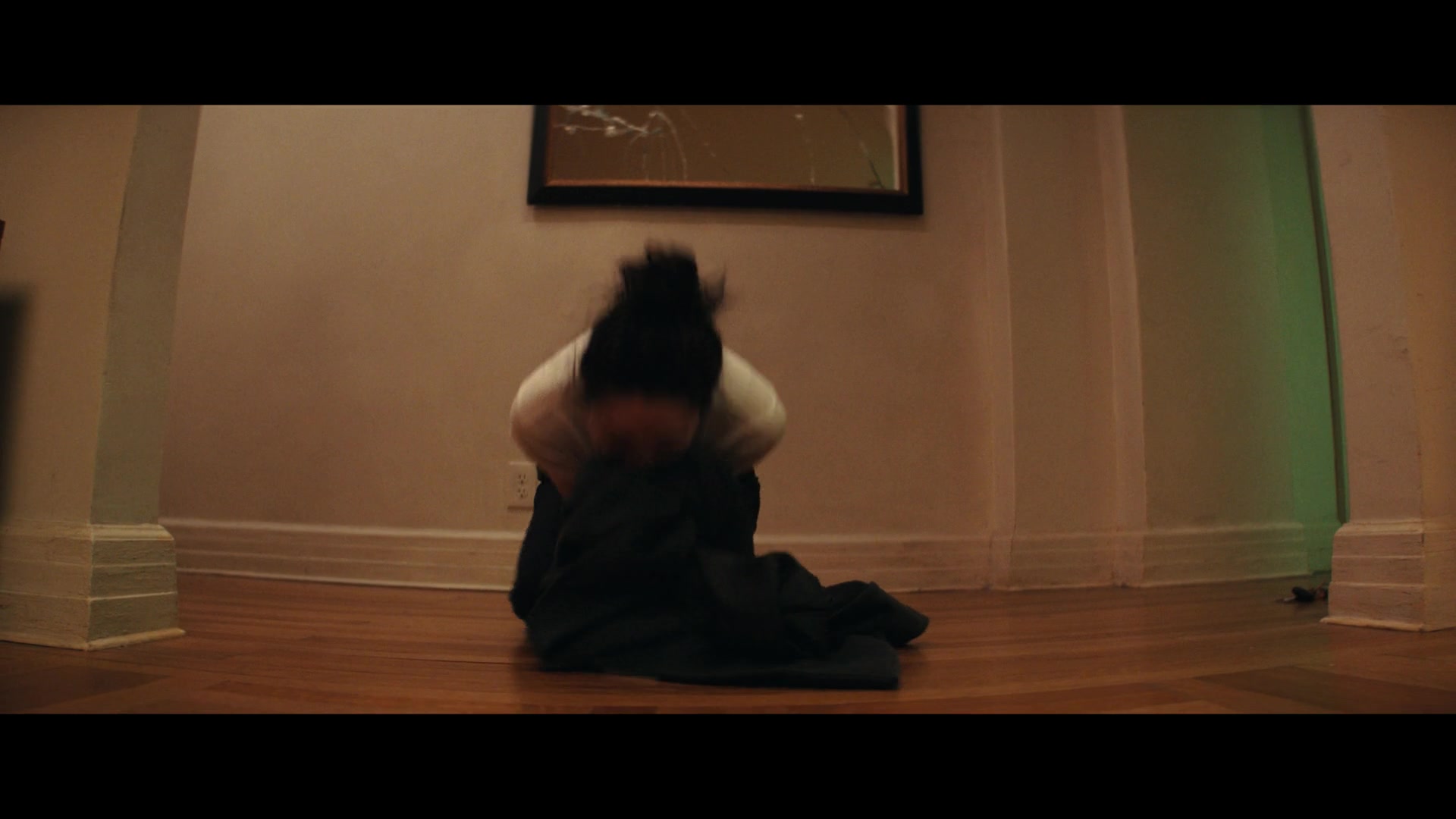 Furious_S01E05_Pick_a_Sticker_1080p_ERW_000953.jpg