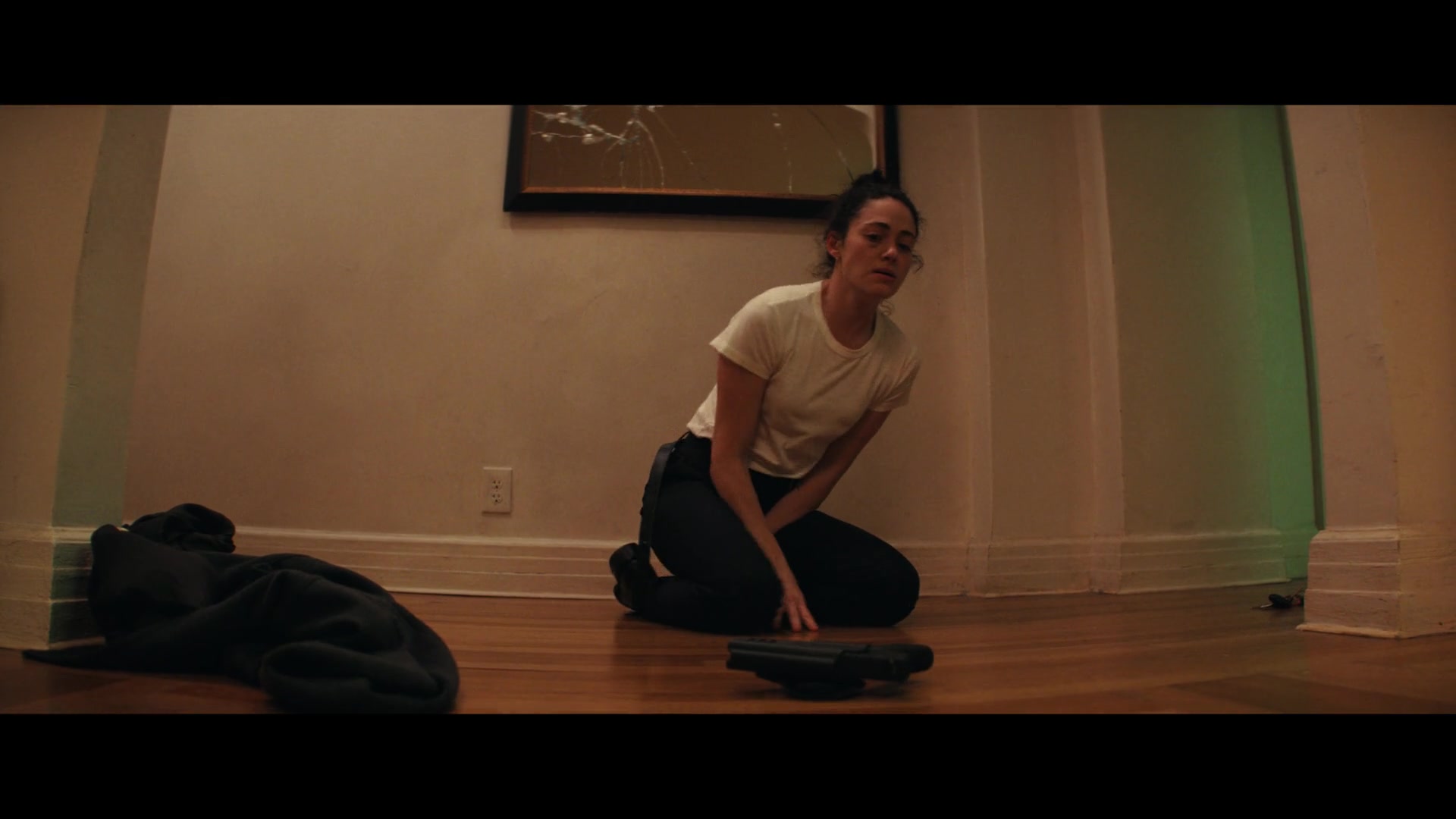Furious_S01E05_Pick_a_Sticker_1080p_ERW_000968.jpg