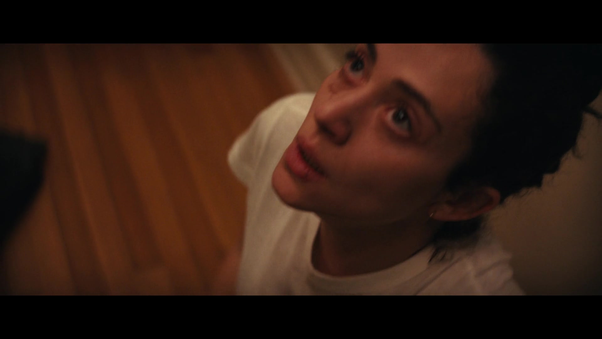 Furious_S01E05_Pick_a_Sticker_1080p_ERW_000976.jpg