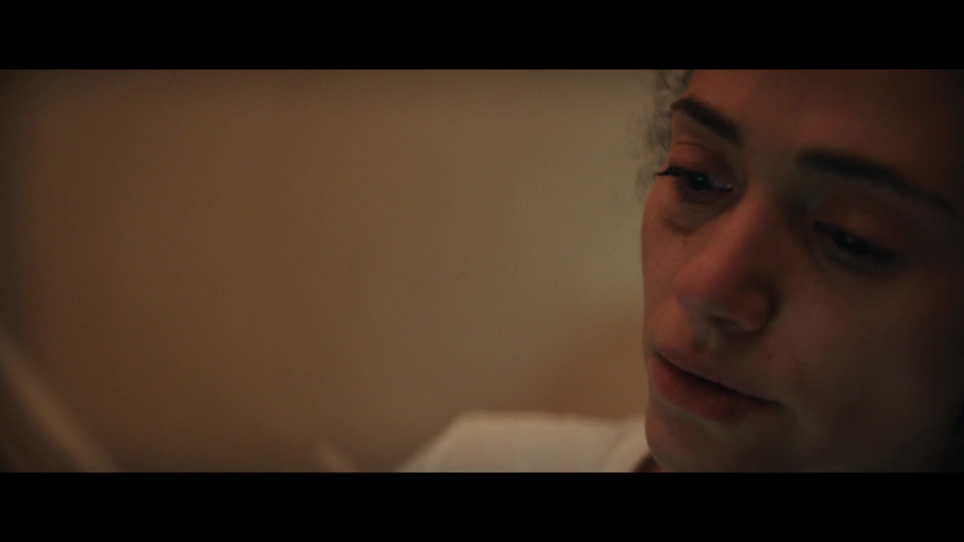 Furious_S01E05_Pick_a_Sticker_1080p_ERW_001049.jpg