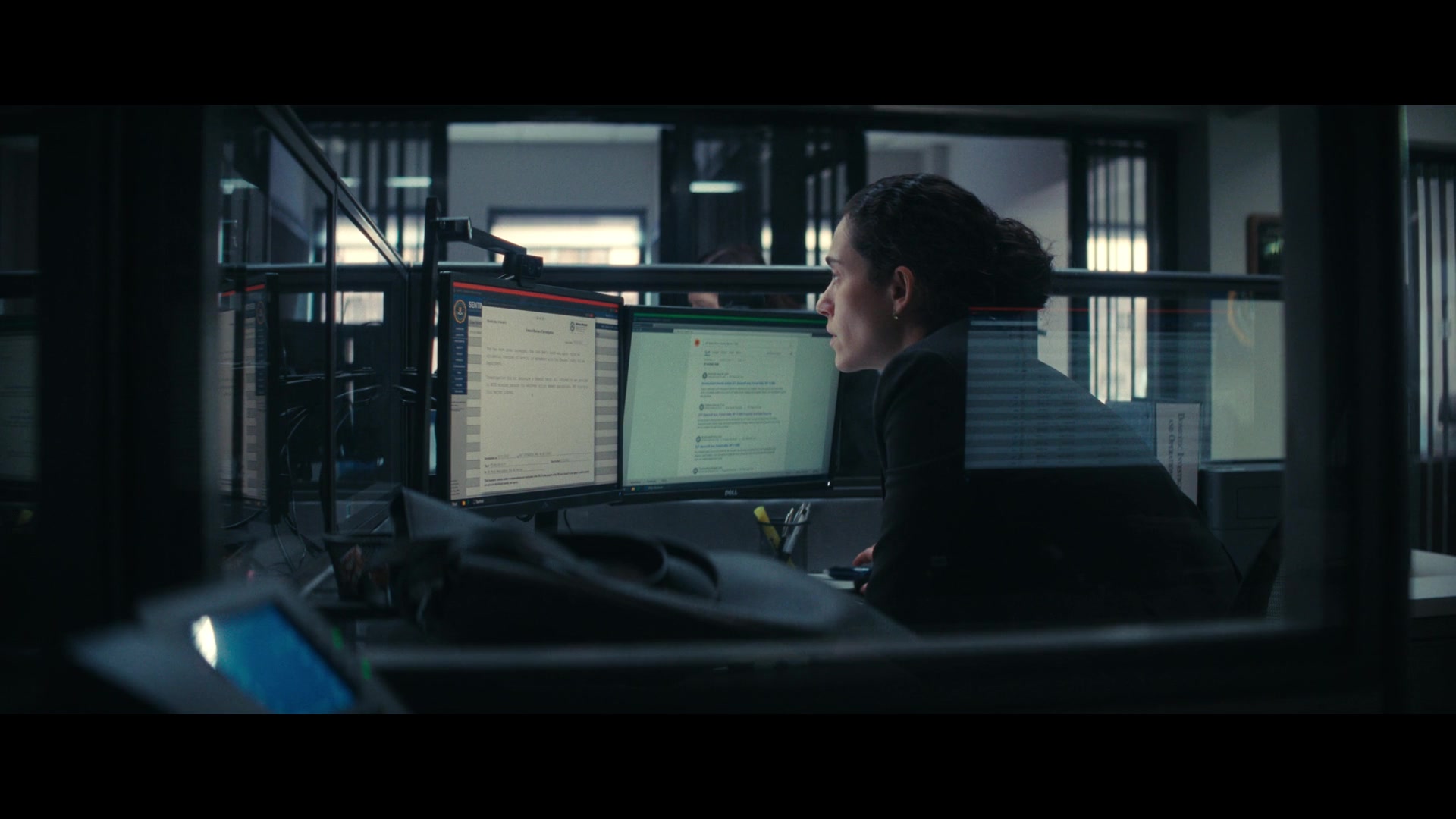 Furious_S01E05_Pick_a_Sticker_1080p_ERW_002100.jpg