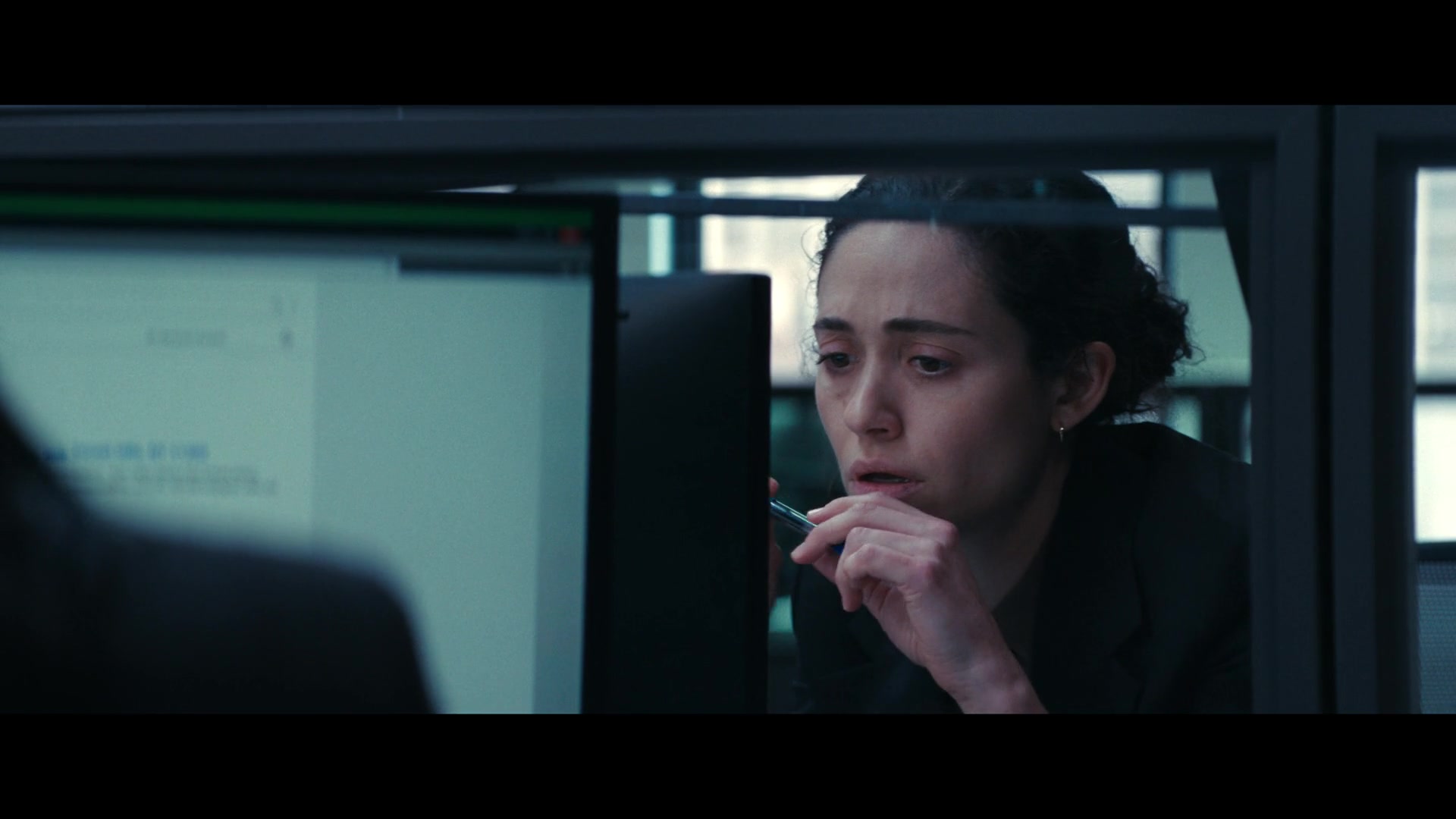 Furious_S01E05_Pick_a_Sticker_1080p_ERW_002120.jpg