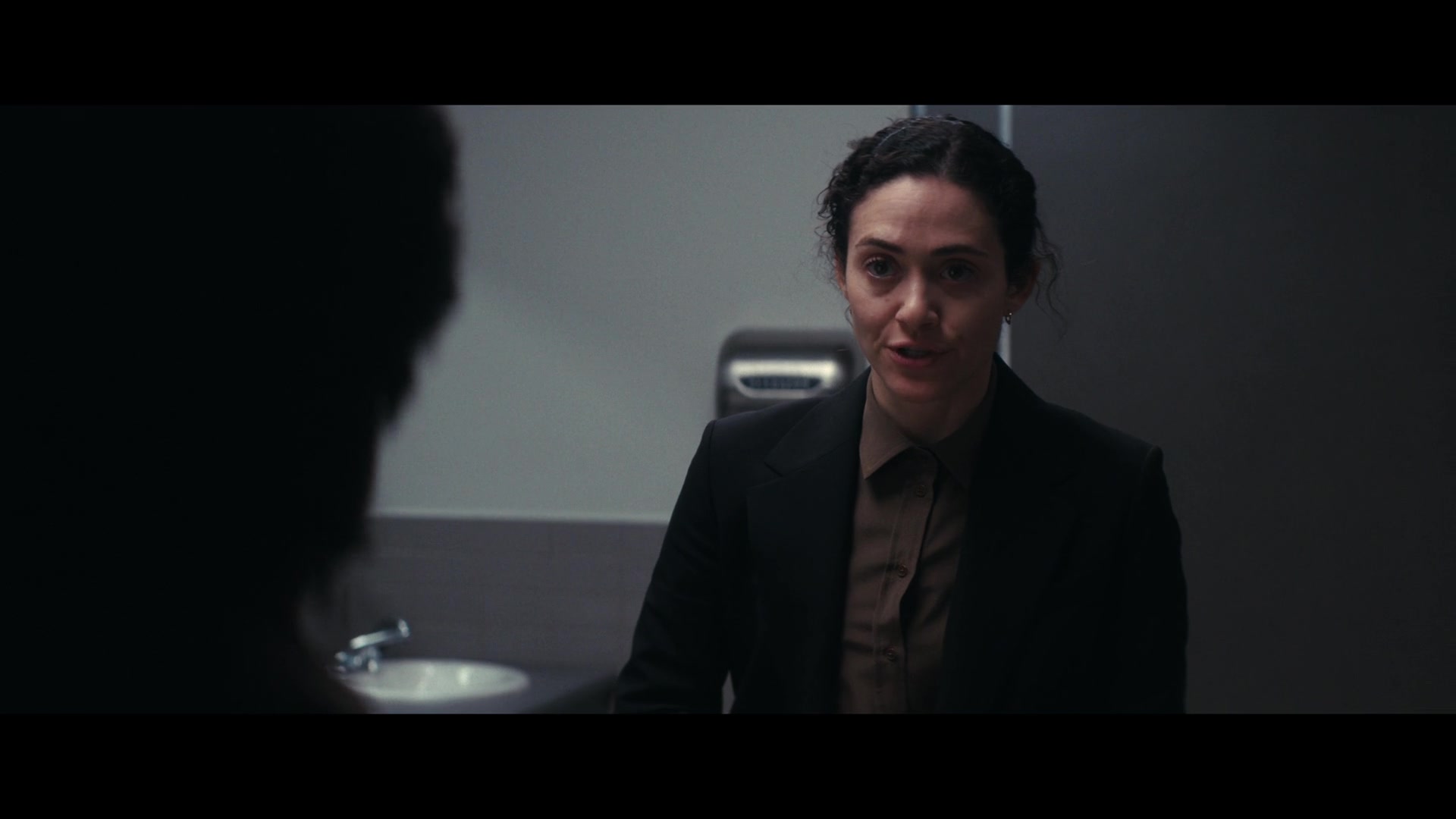 Furious_S01E05_Pick_a_Sticker_1080p_ERW_002550.jpg