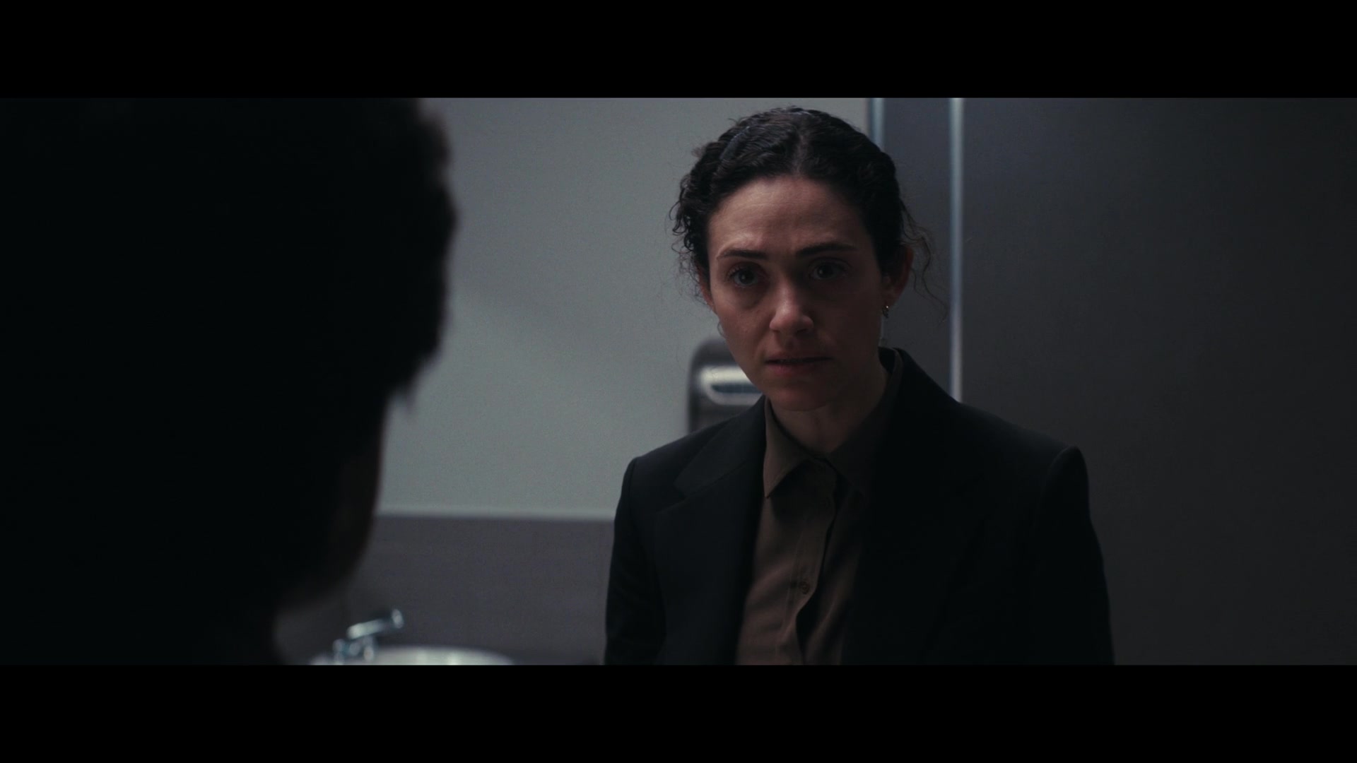 Furious_S01E05_Pick_a_Sticker_1080p_ERW_002608.jpg