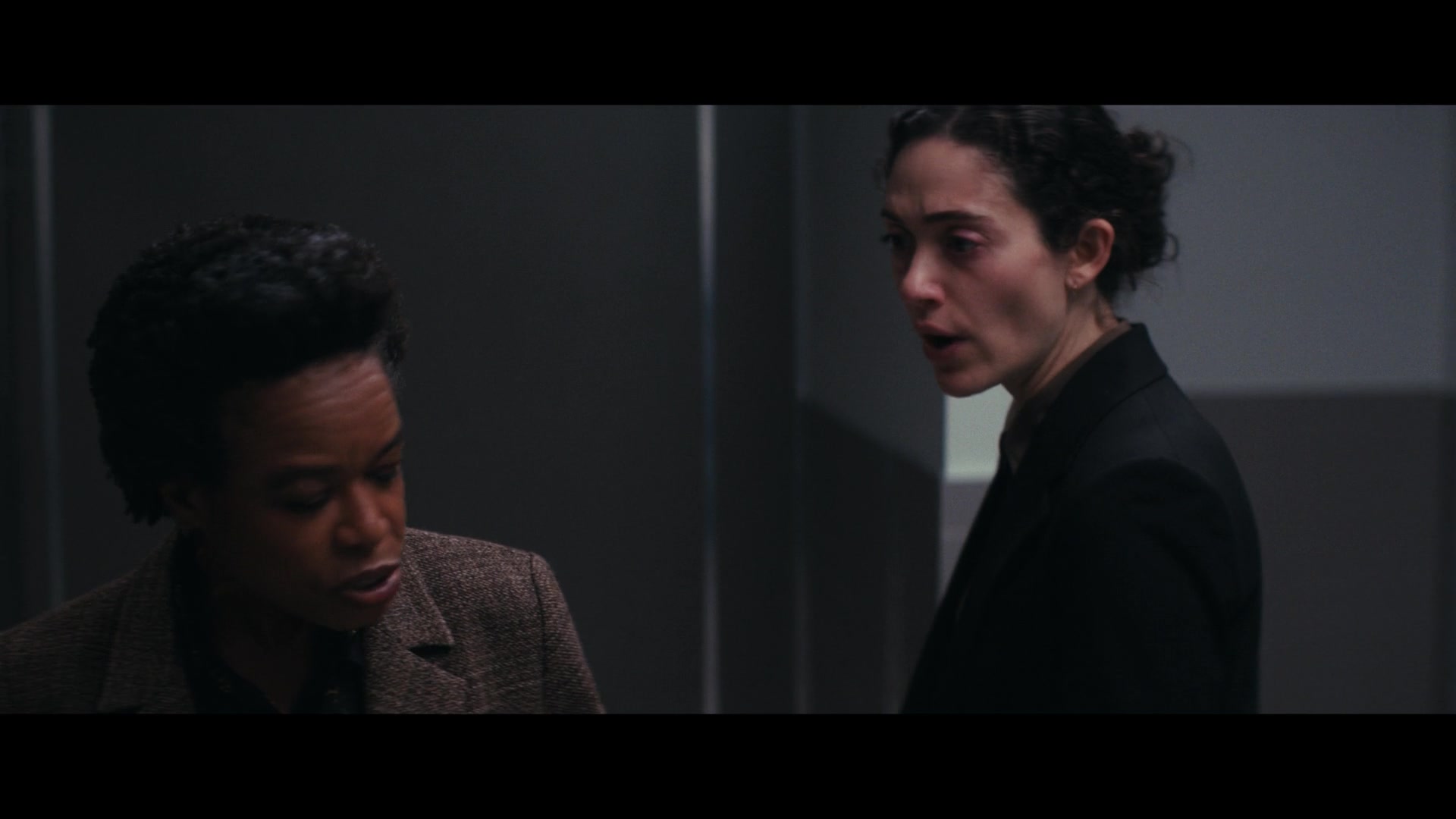 Furious_S01E05_Pick_a_Sticker_1080p_ERW_002615.jpg
