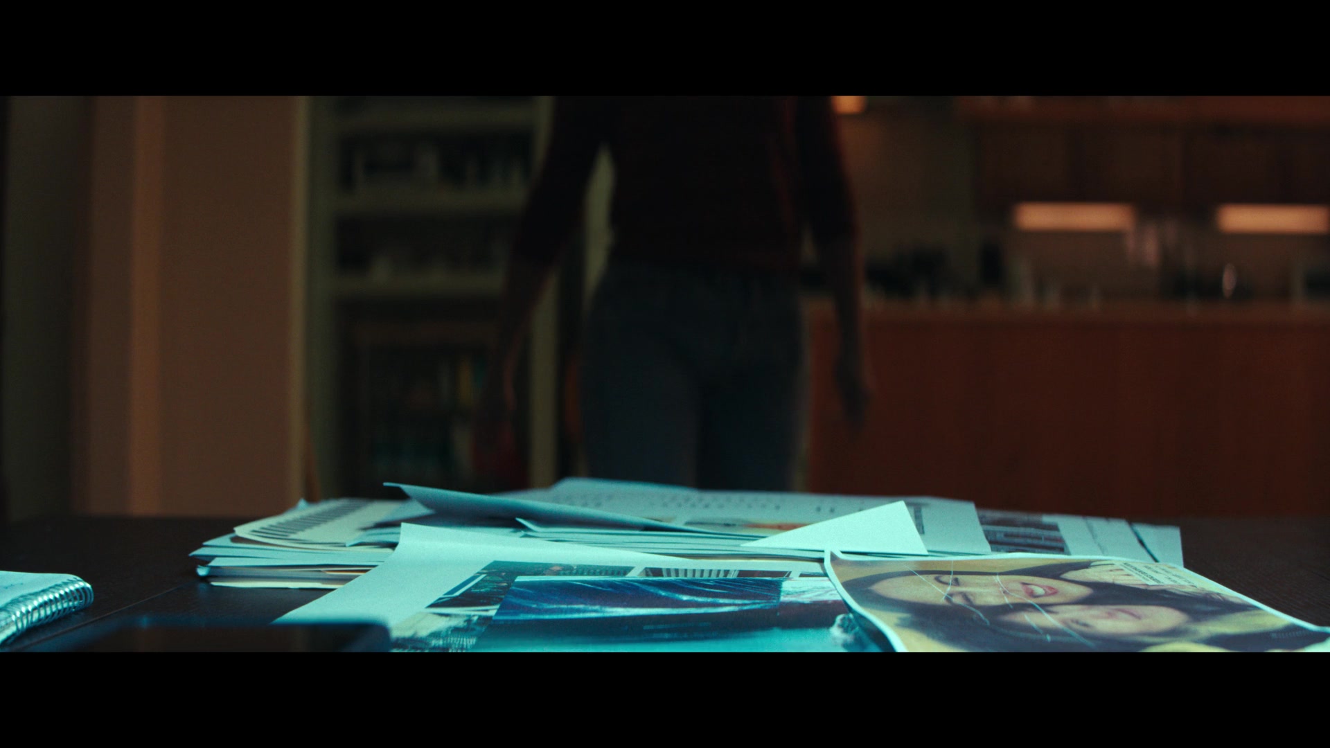 Furious_S01E05_Pick_a_Sticker_1080p_ERW_003835.jpg