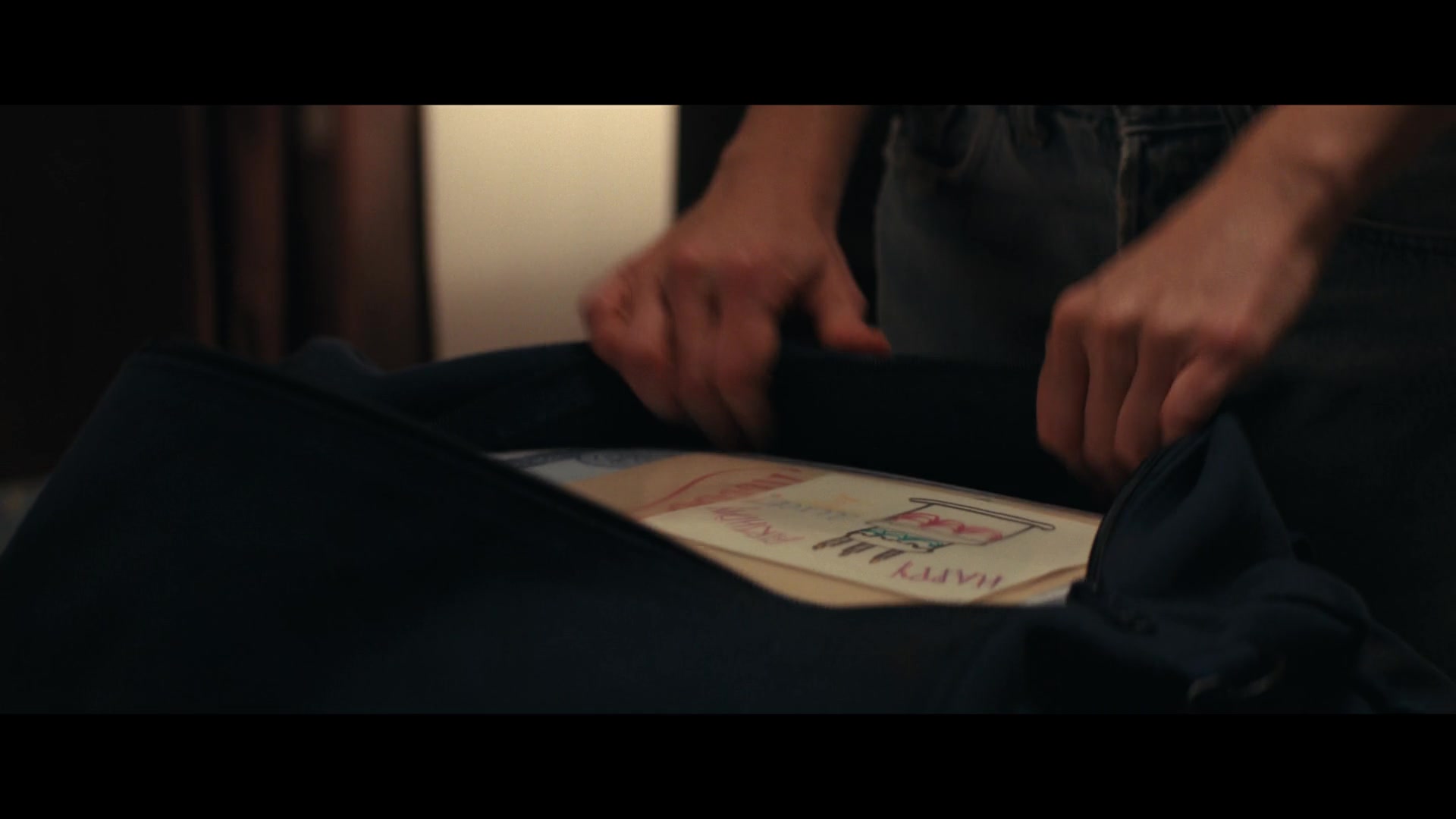 Furious_S01E05_Pick_a_Sticker_1080p_ERW_003934.jpg
