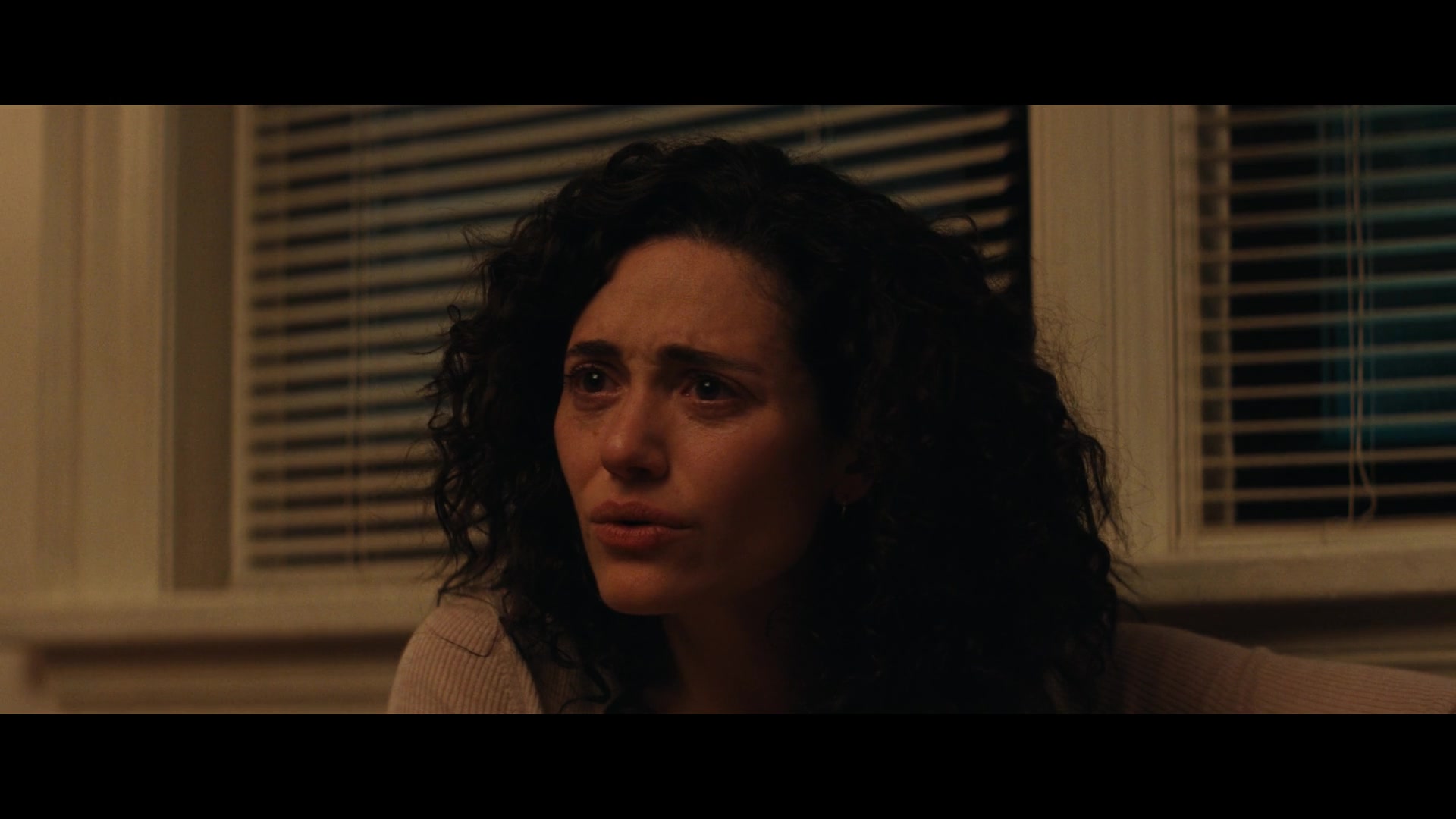 Furious_S01E05_Pick_a_Sticker_1080p_ERW_004655.jpg