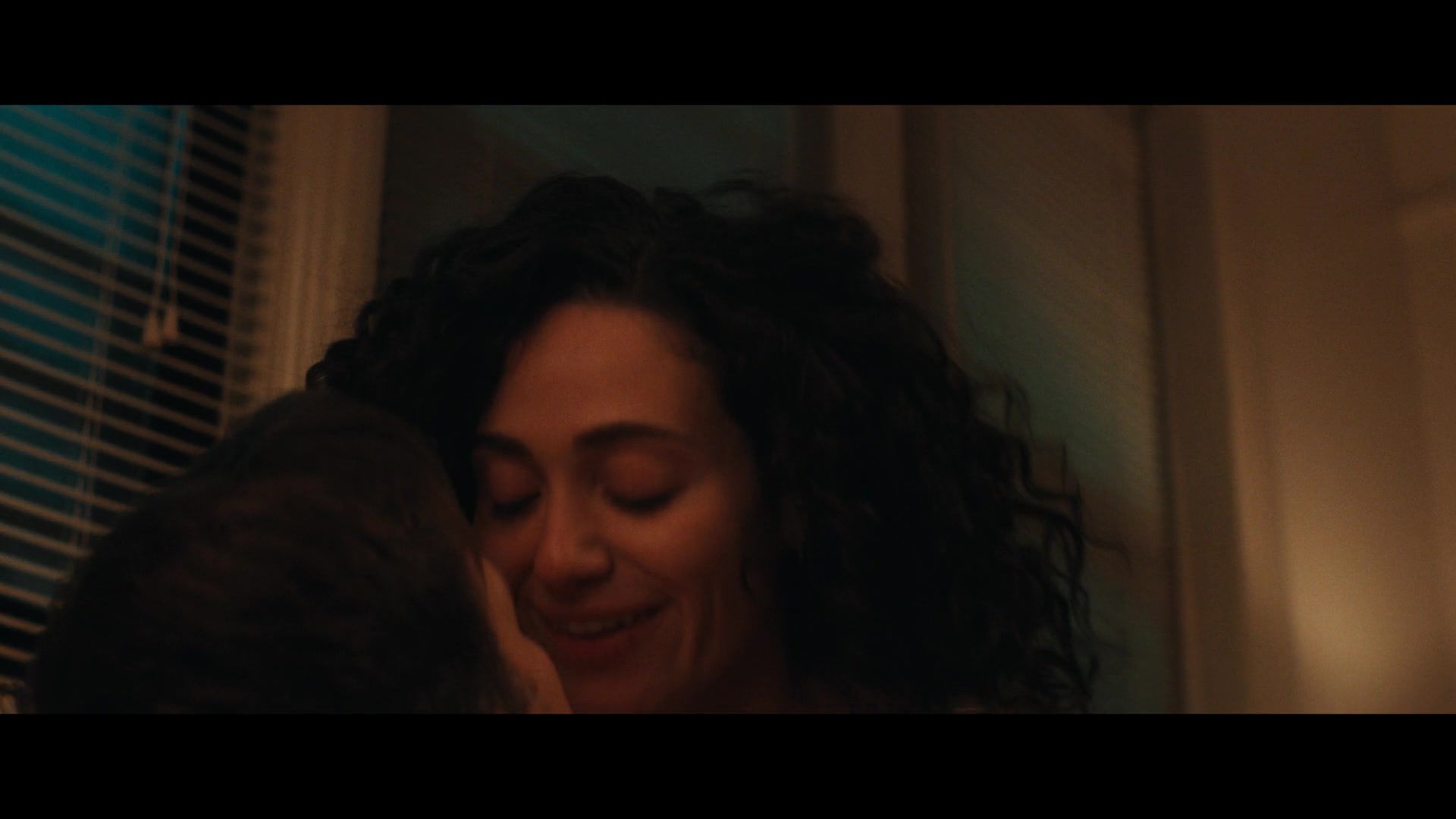Furious_S01E05_Pick_a_Sticker_1080p_ERW_004974.jpg