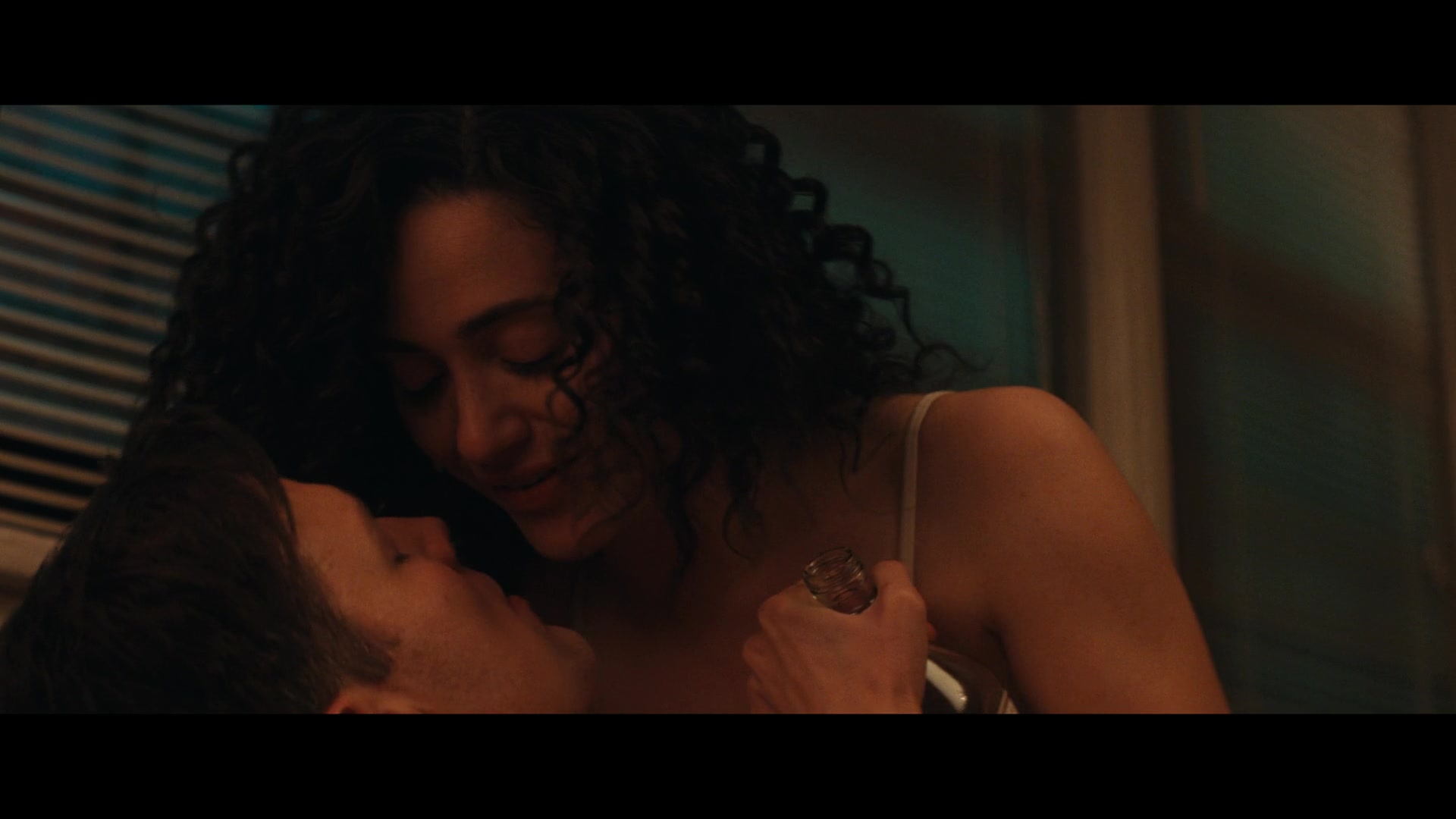 Furious_S01E05_Pick_a_Sticker_1080p_ERW_004983.jpg