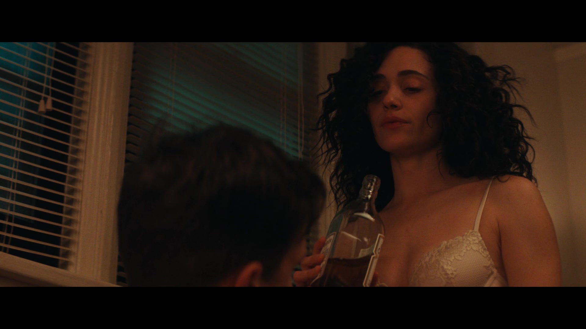 Furious_S01E05_Pick_a_Sticker_1080p_ERW_004993.jpg
