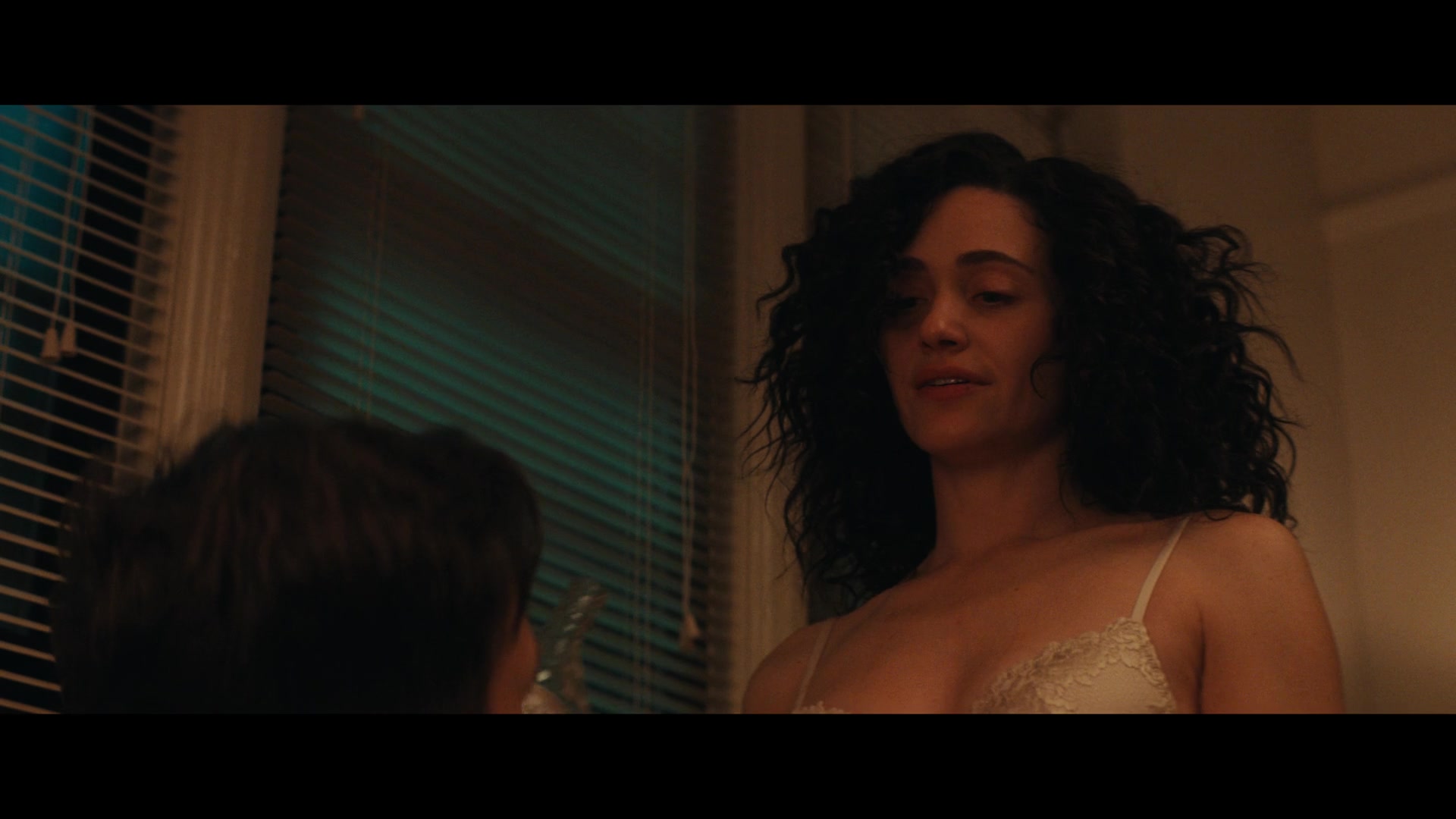 Furious_S01E05_Pick_a_Sticker_1080p_ERW_005001.jpg