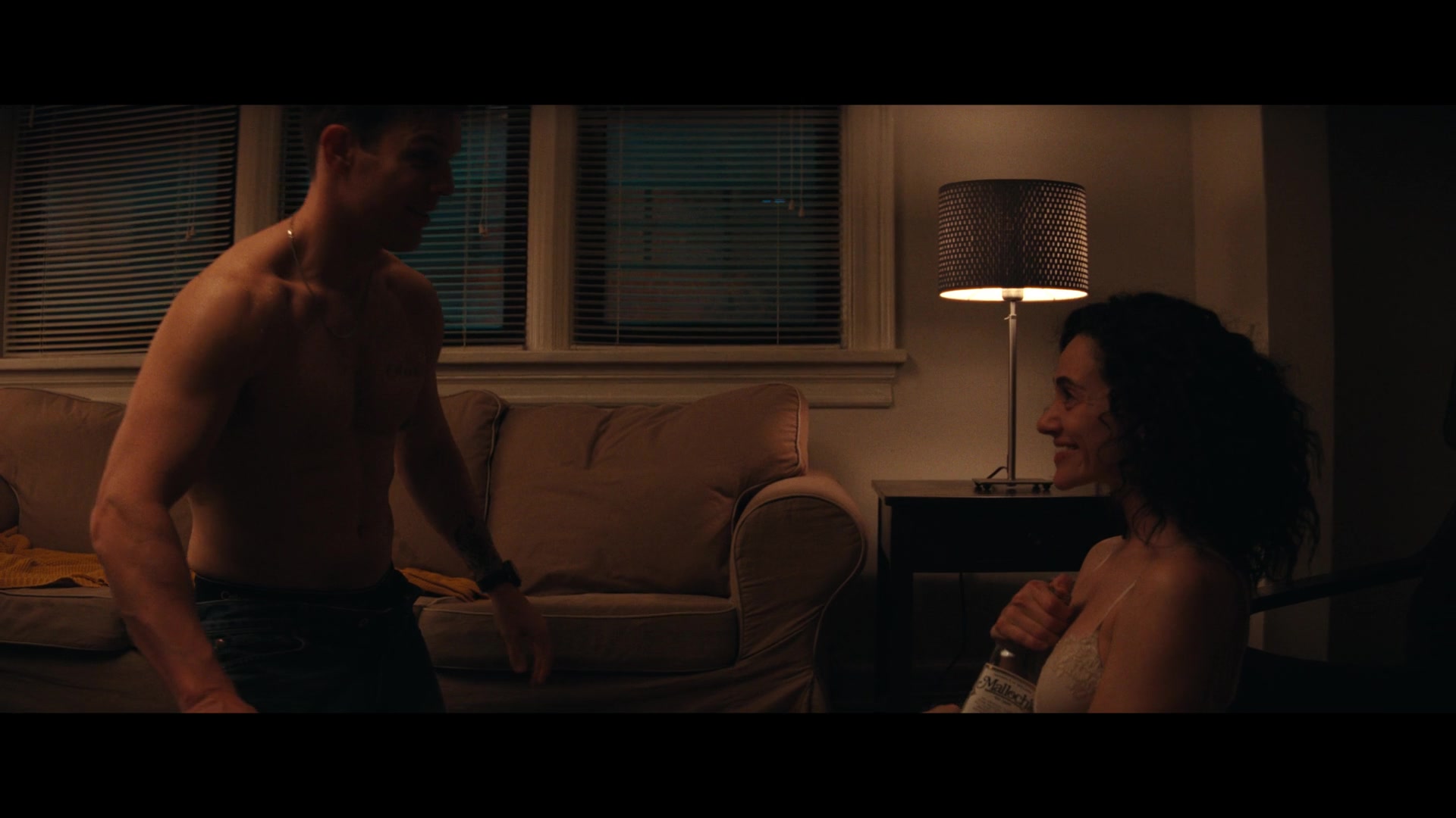 Furious_S01E05_Pick_a_Sticker_1080p_ERW_005099.jpg