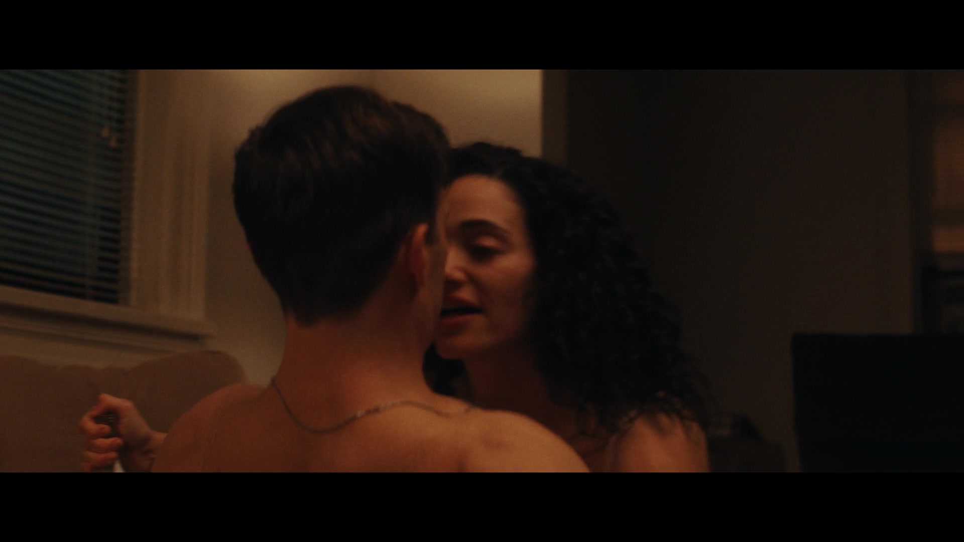Furious_S01E05_Pick_a_Sticker_1080p_ERW_005121.jpg