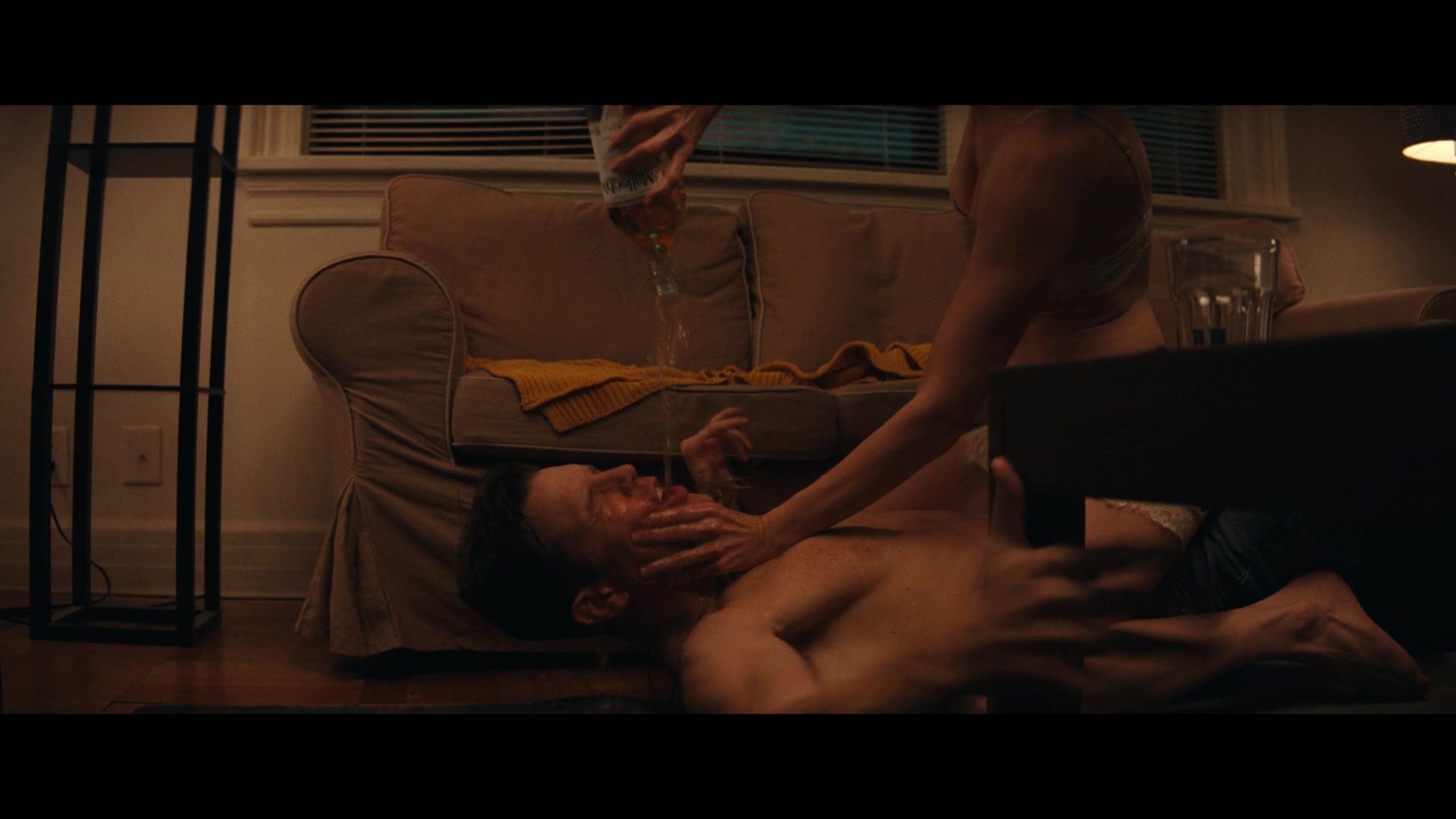Furious_S01E05_Pick_a_Sticker_1080p_ERW_005162.jpg