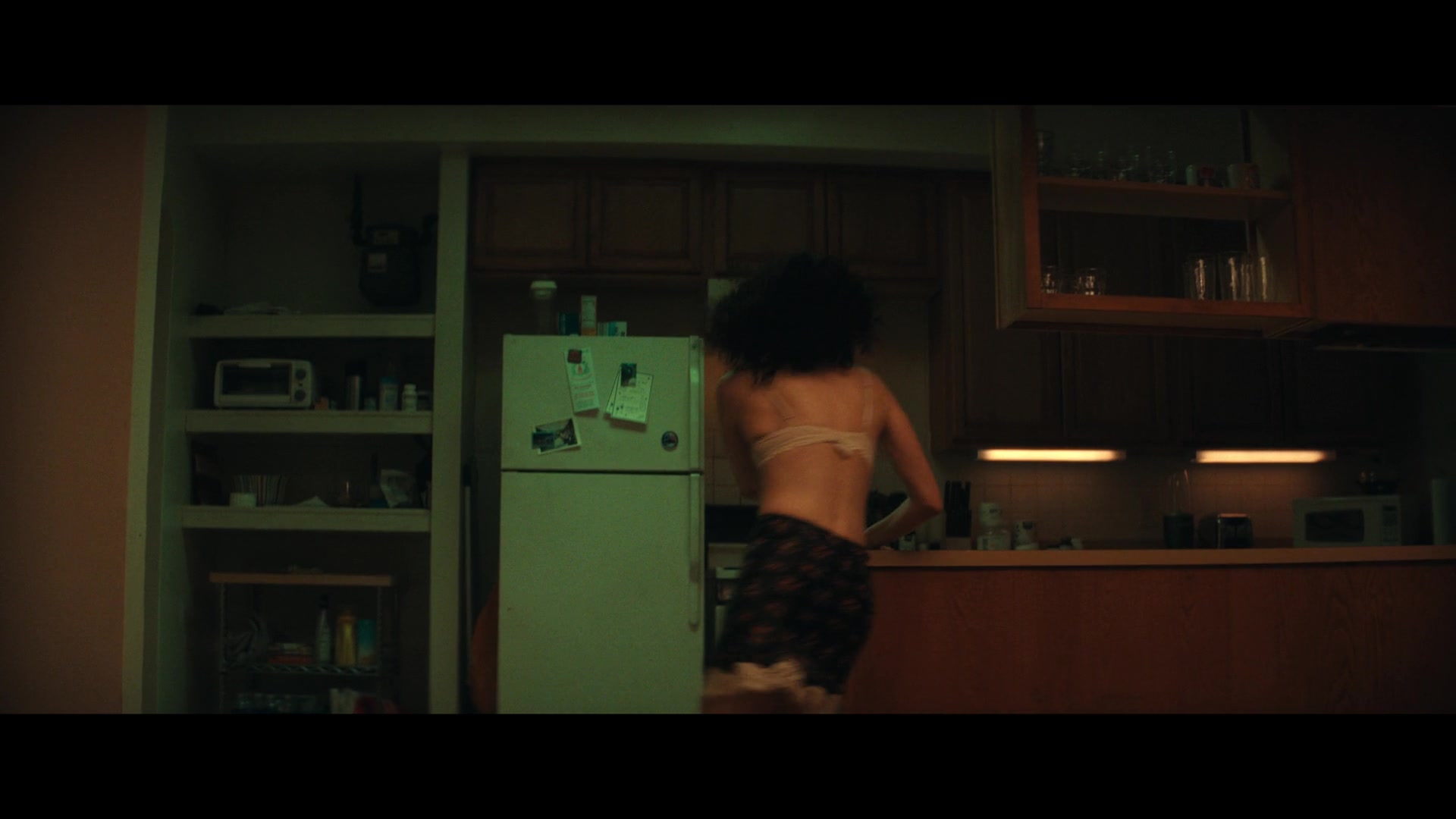 Furious_S01E05_Pick_a_Sticker_1080p_ERW_005278.jpg