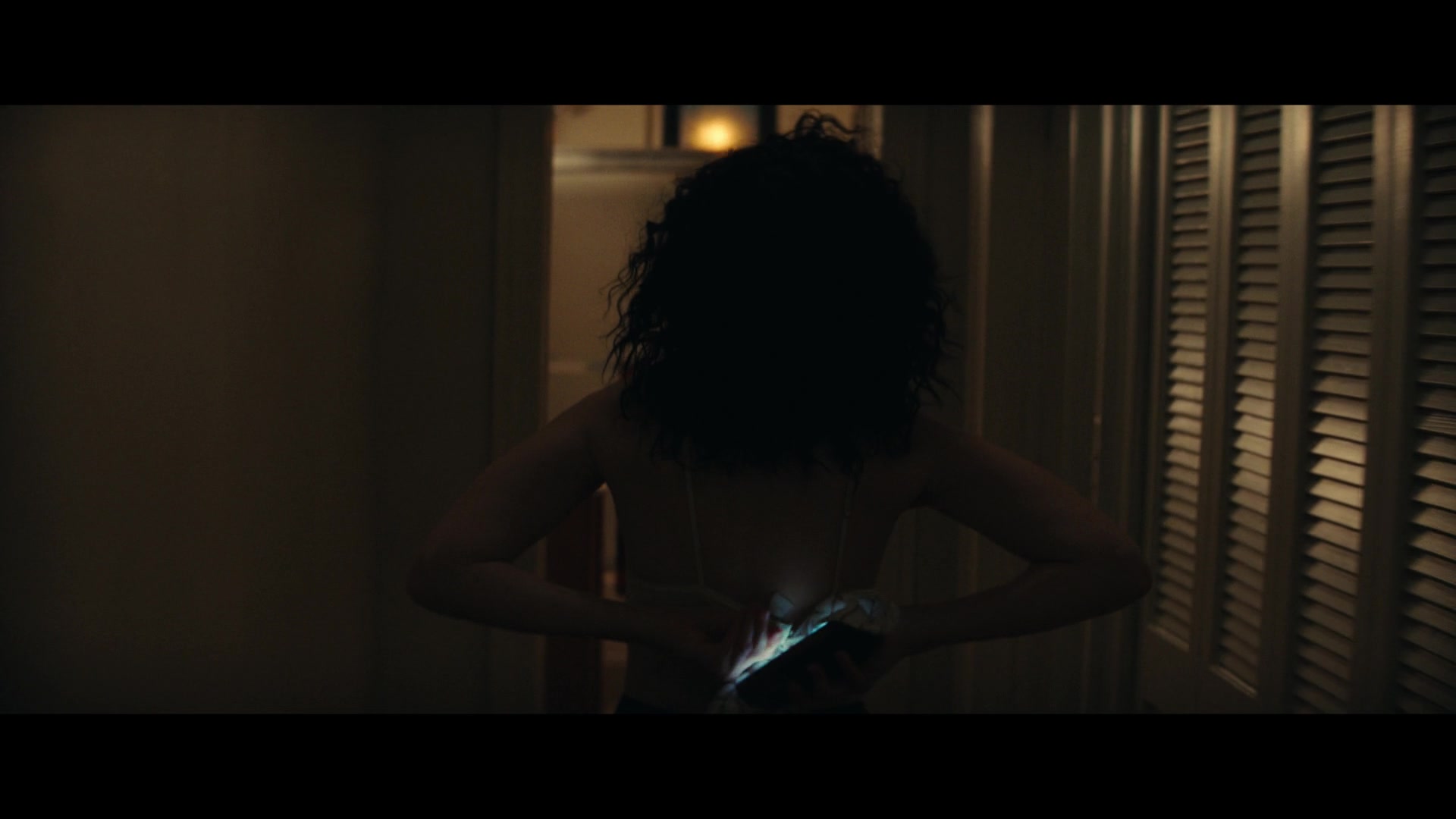 Furious_S01E05_Pick_a_Sticker_1080p_ERW_005380.jpg