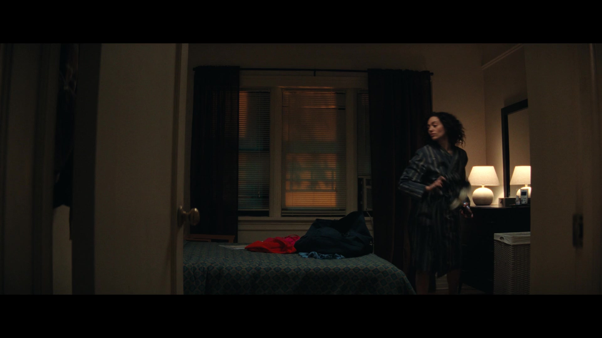 Furious_S01E05_Pick_a_Sticker_1080p_ERW_005420.jpg